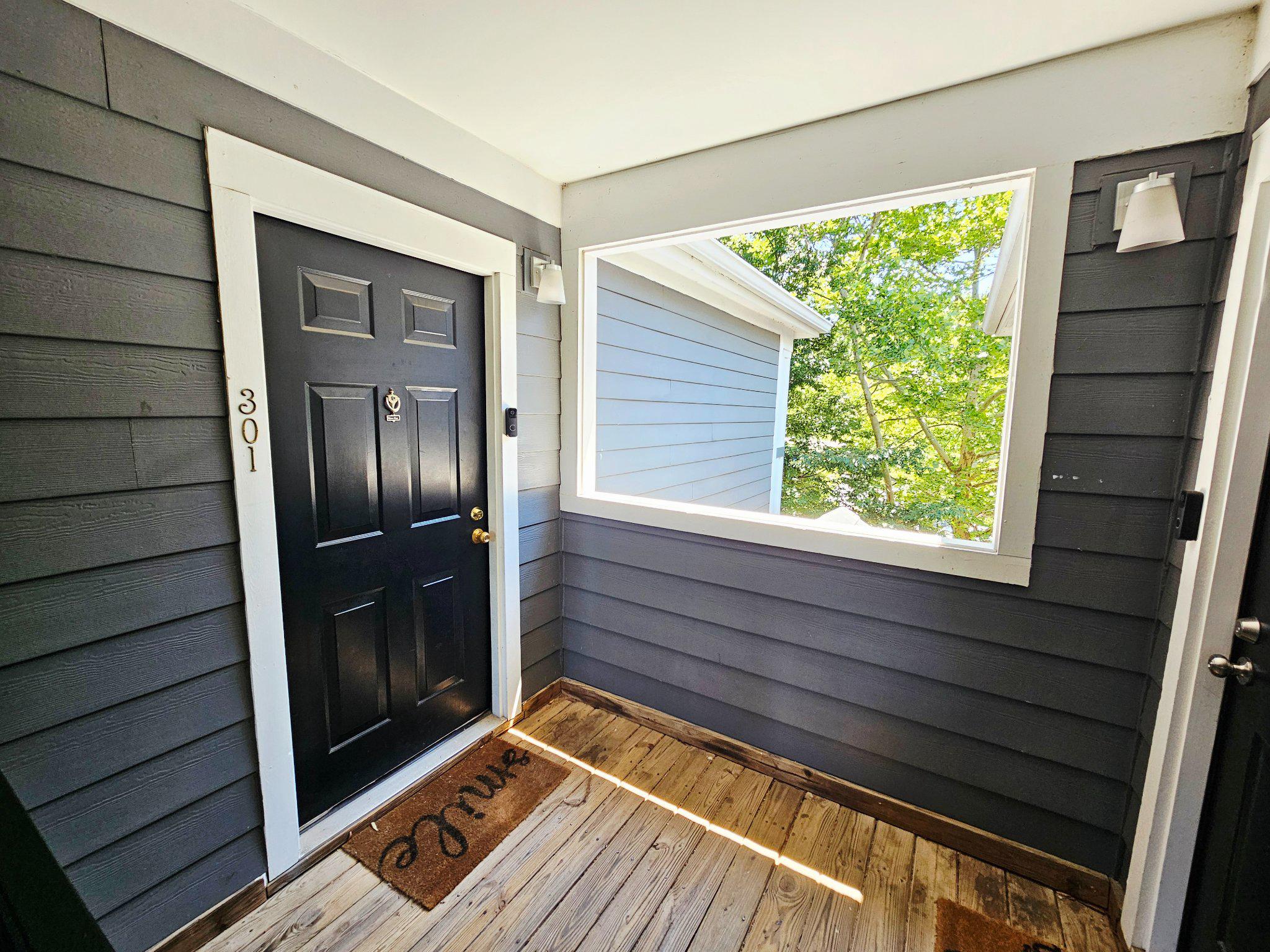 SOUTHGLEN AT UNIVERSITY CENTER - Residential