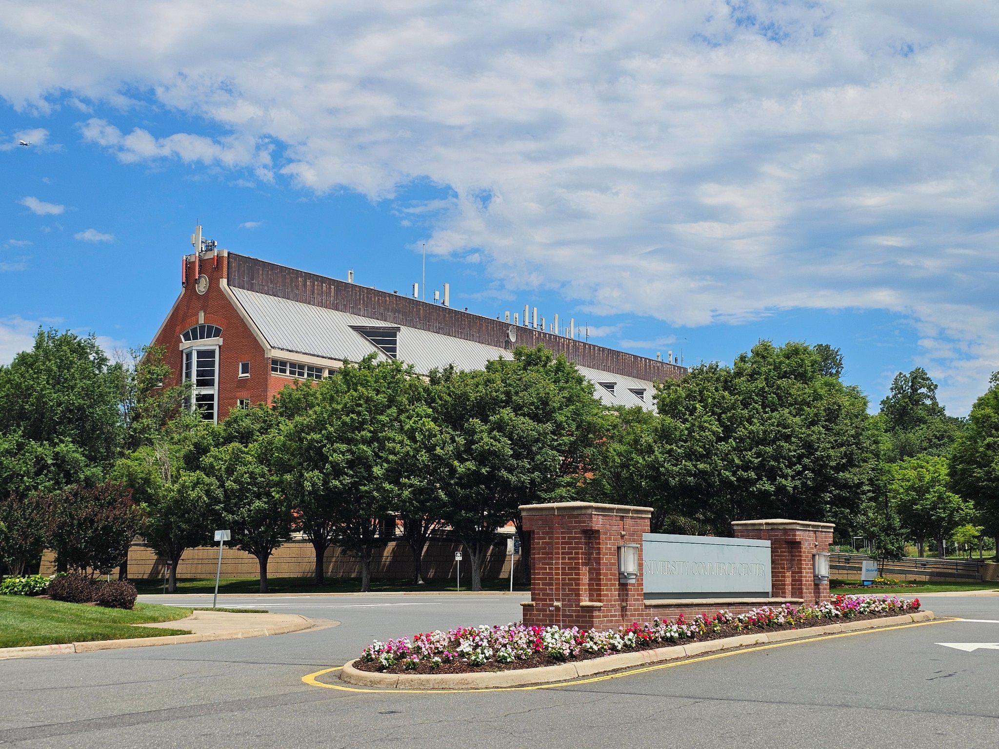 SOUTHGLEN AT UNIVERSITY CENTER - Residential