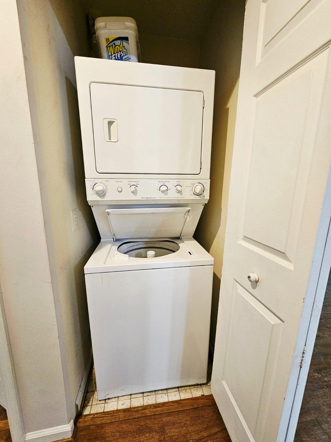 SOUTHGLEN AT UNIVERSITY CENTER - Residential