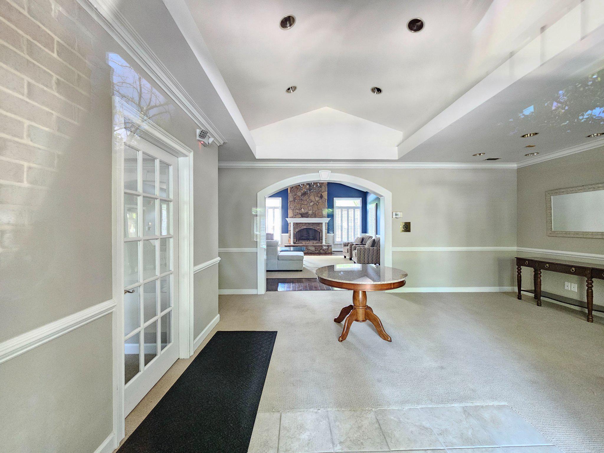 SOUTHGLEN AT UNIVERSITY CENTER - Residential