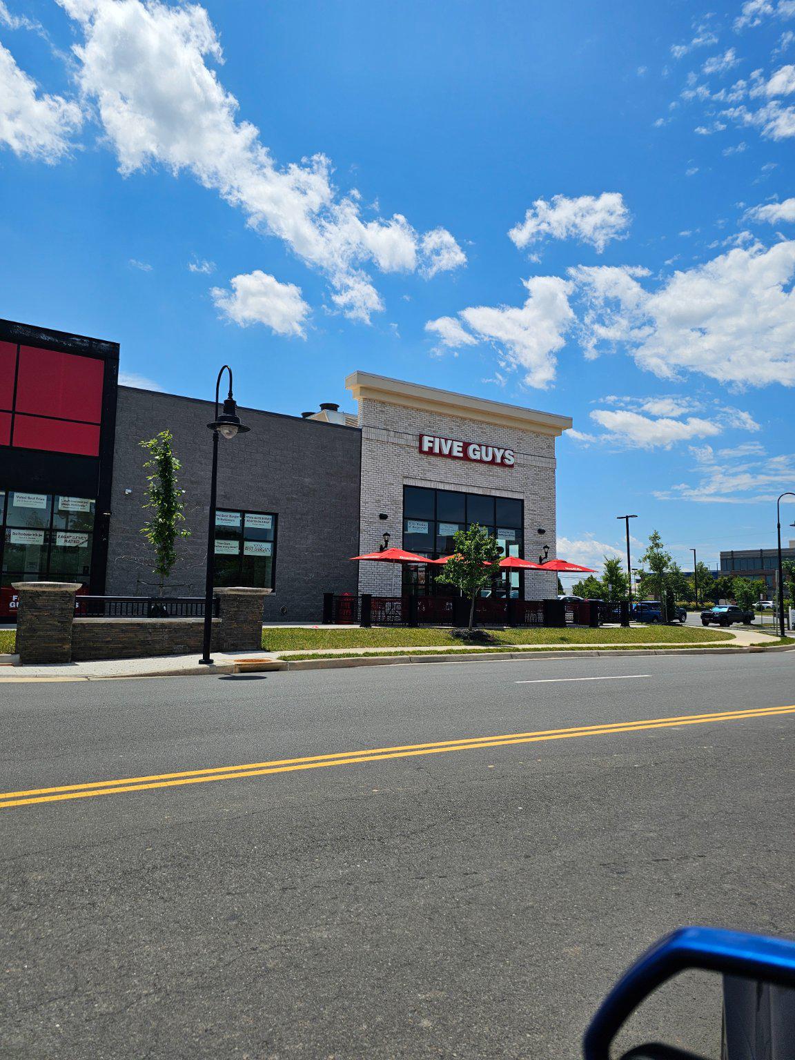SOUTHGLEN AT UNIVERSITY CENTER - Residential