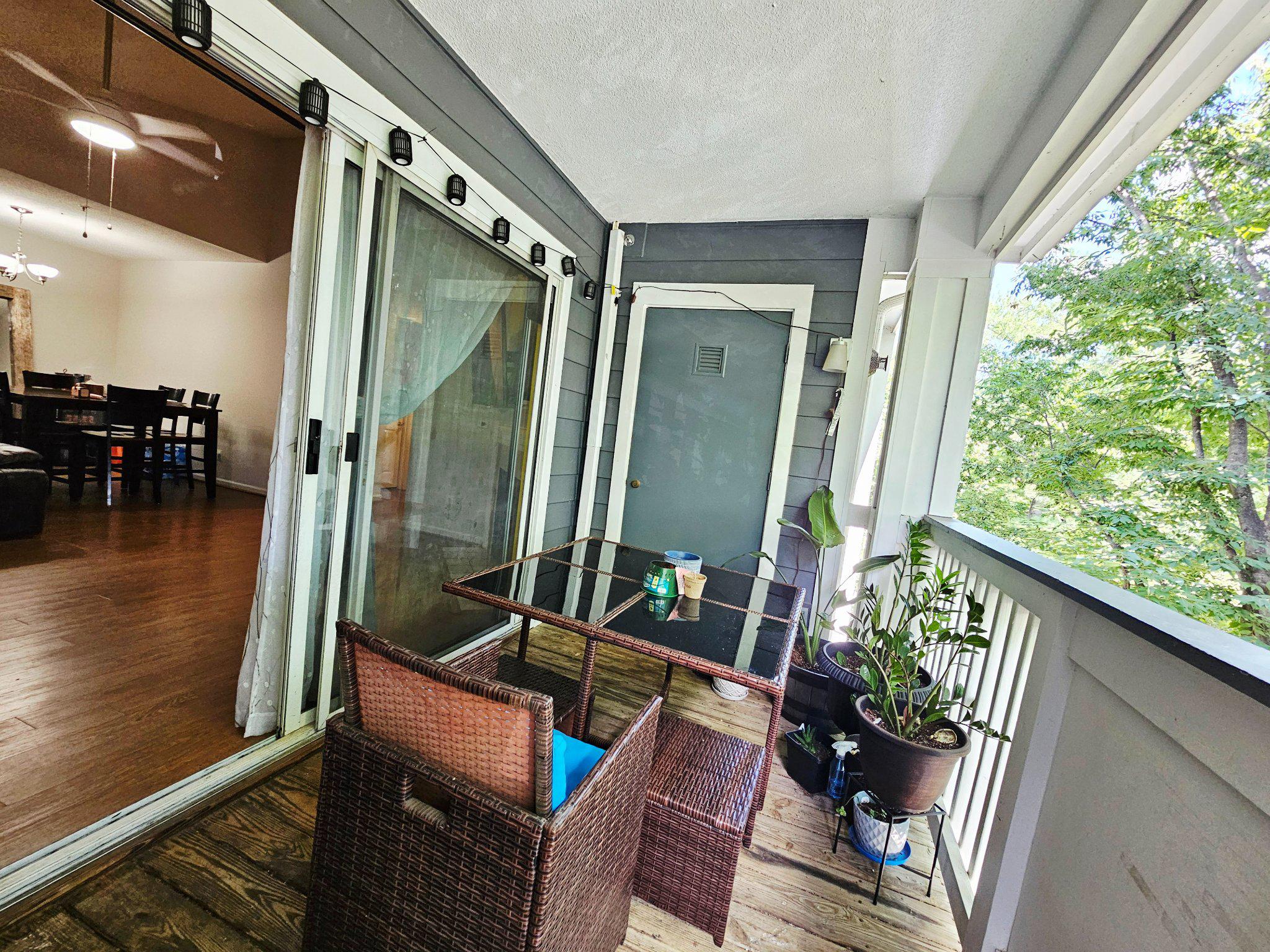 SOUTHGLEN AT UNIVERSITY CENTER - Residential
