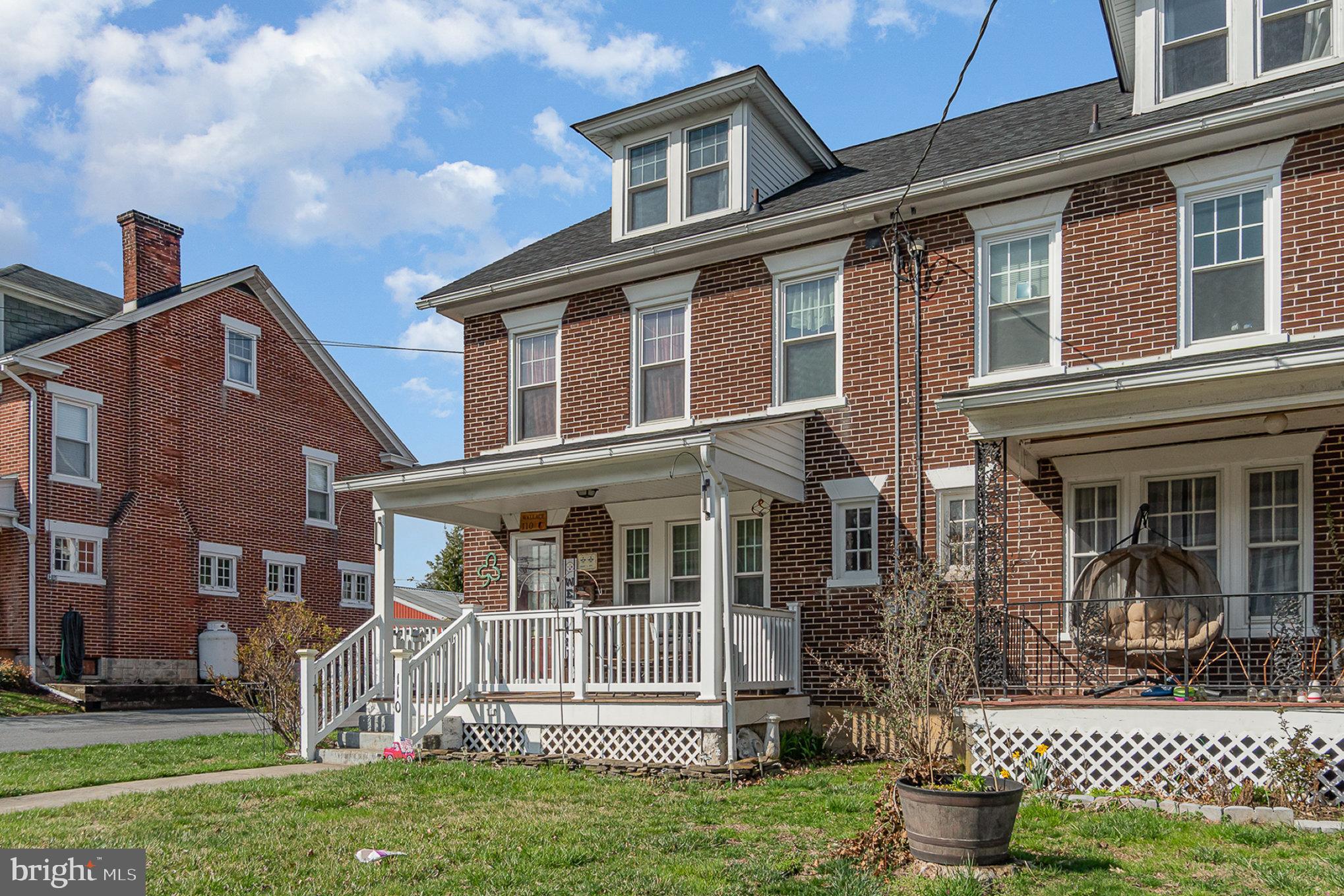 QUARRYVILLE BOROUGH - Residential