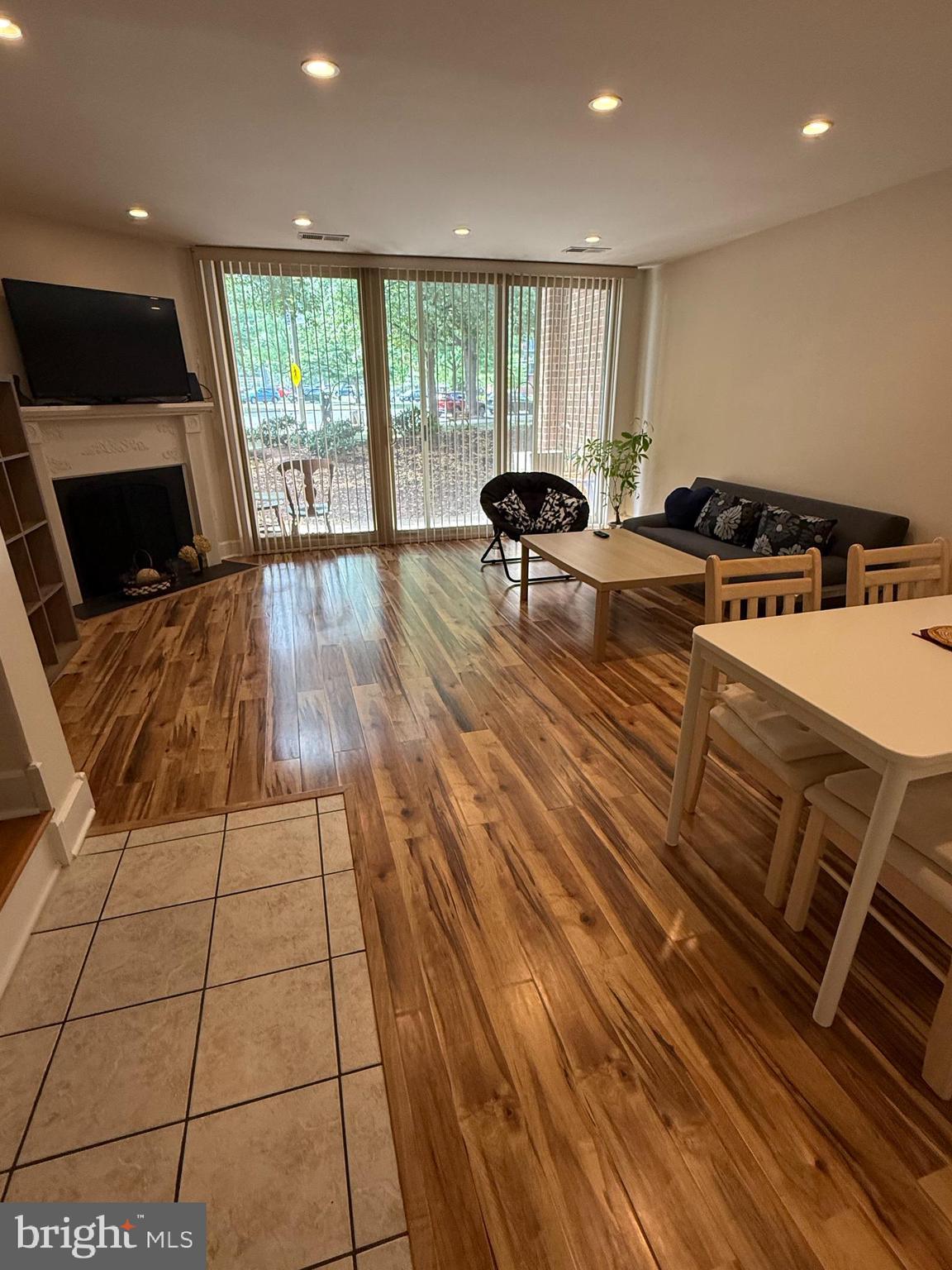 SOUTHAMPTON - Residential