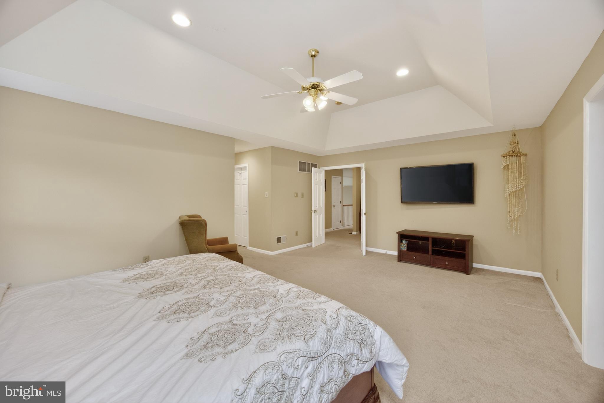 UWCHLAN HUNT - Residential
