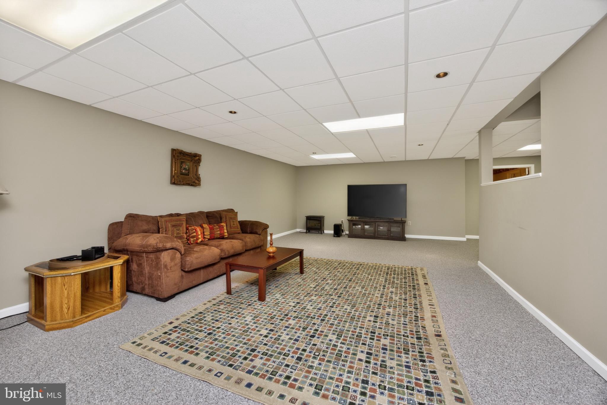 UWCHLAN HUNT - Residential