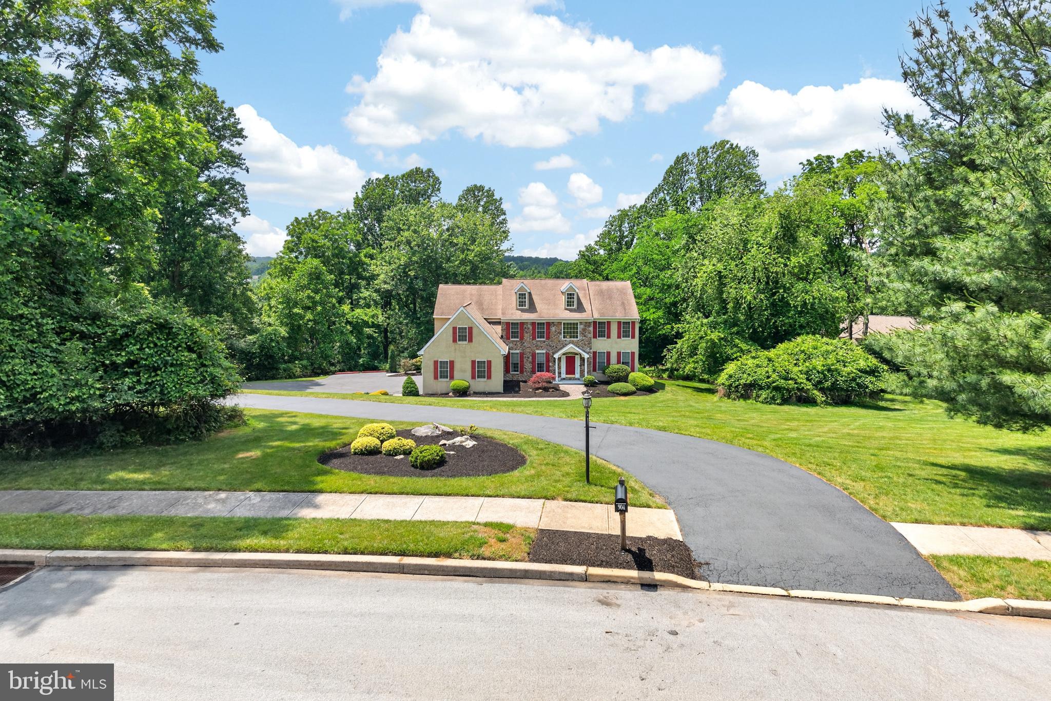UWCHLAN HUNT - Residential