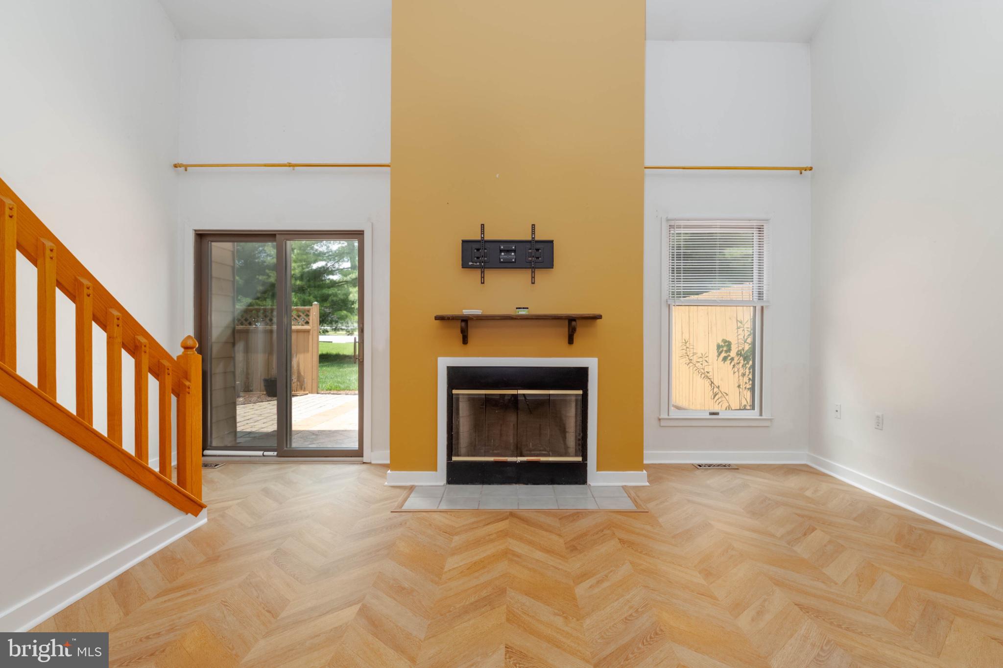 WESTVIEW MANOR - Residential