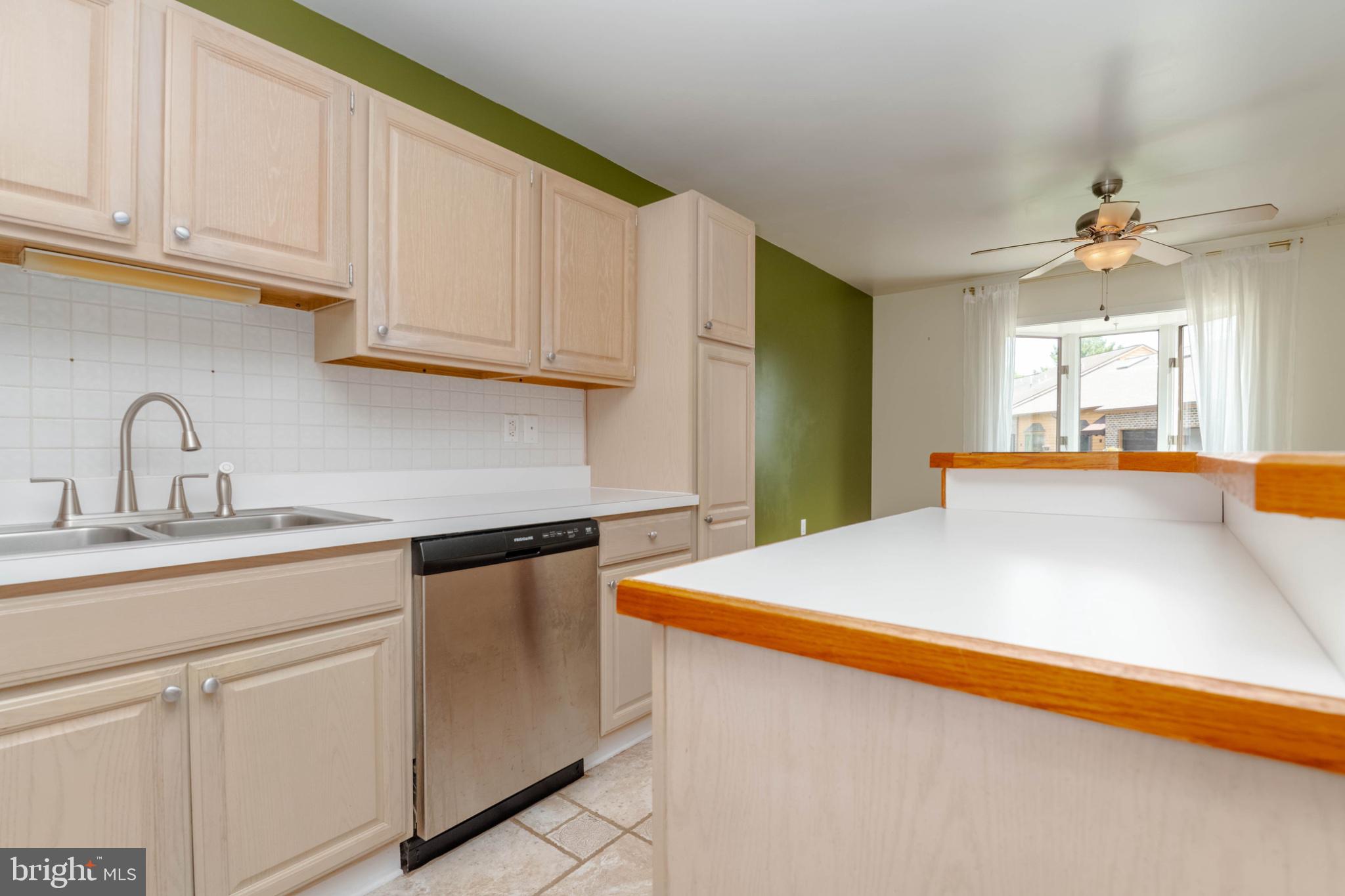 WESTVIEW MANOR - Residential
