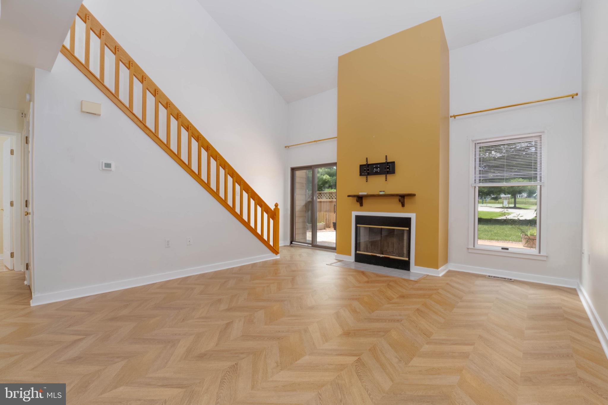 WESTVIEW MANOR - Residential