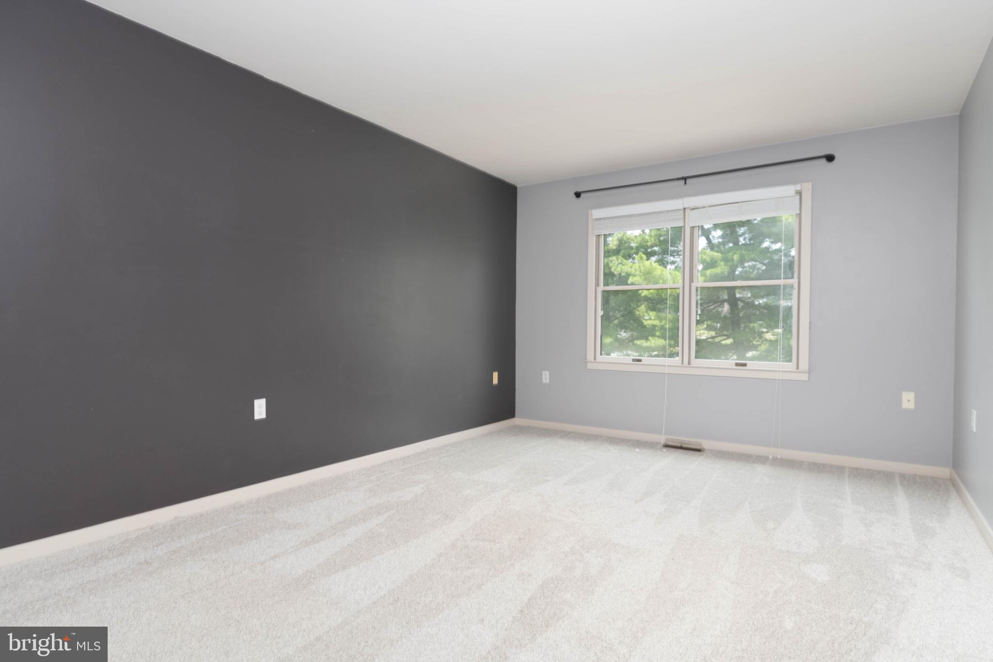 WESTVIEW MANOR - Residential