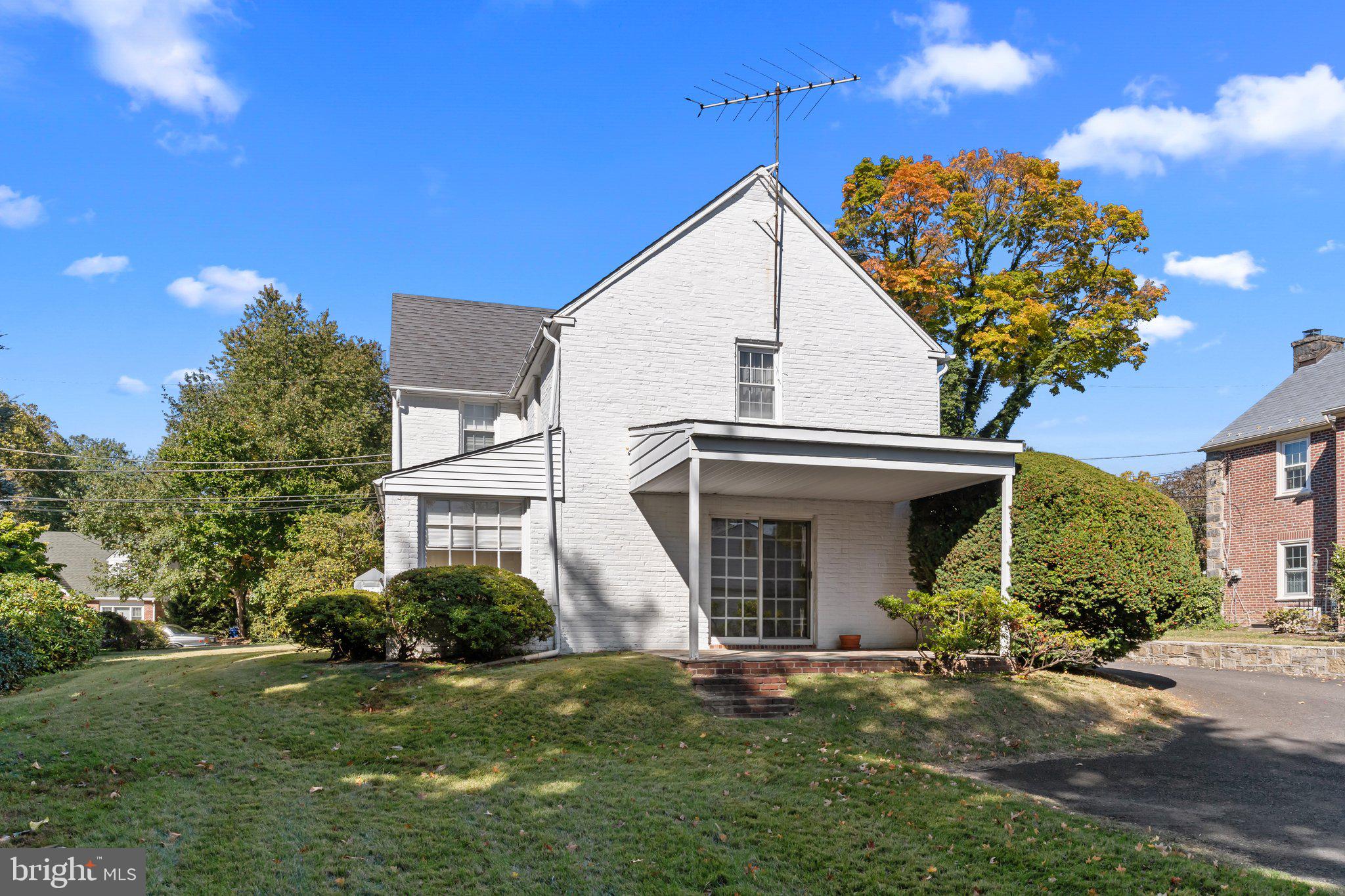 ROWLAND PARK - Residential