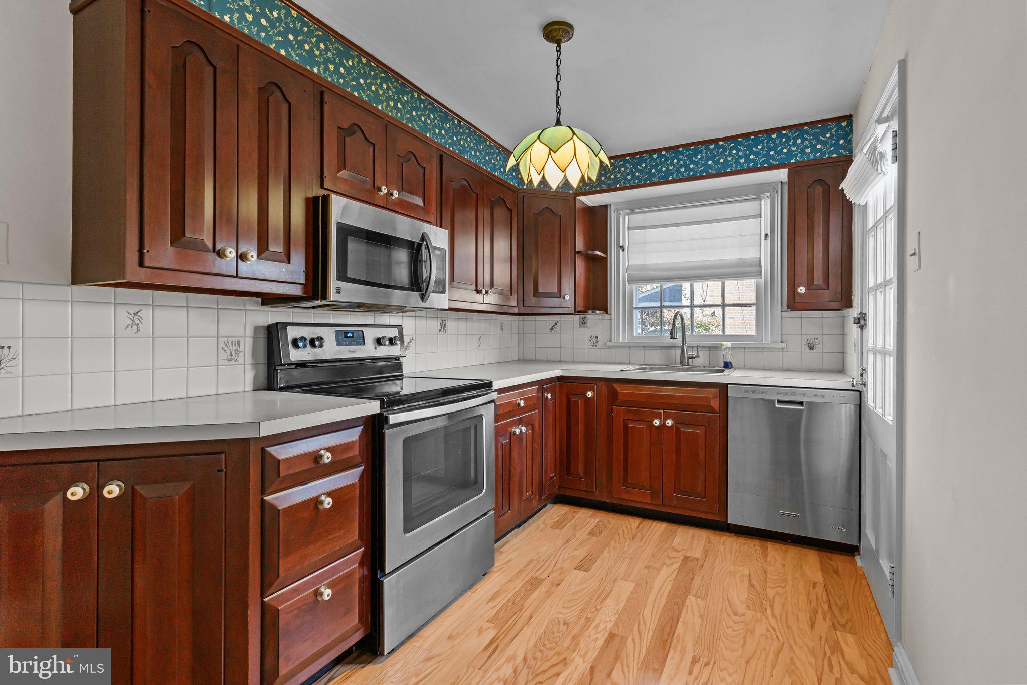 ROWLAND PARK - Residential