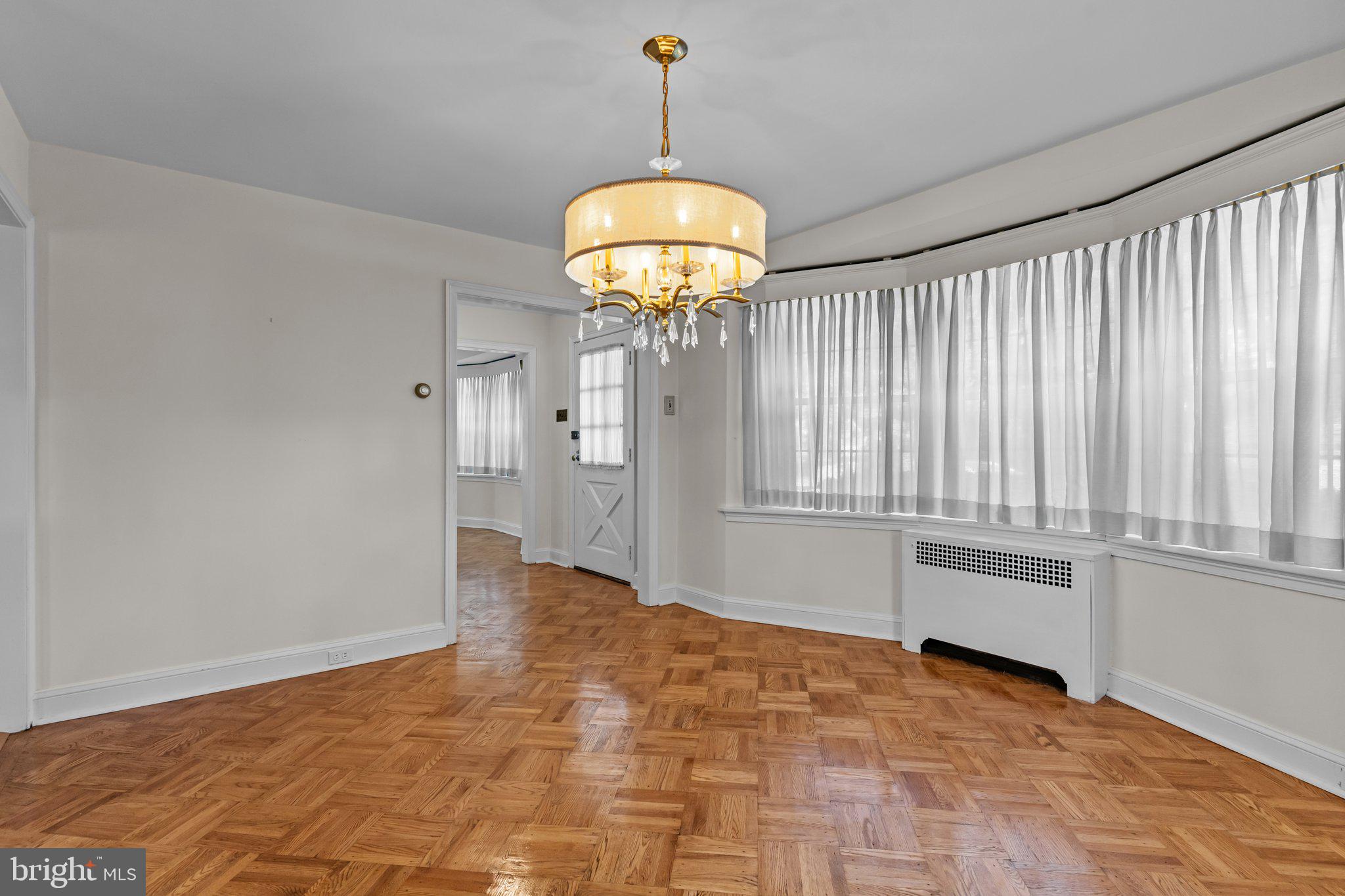 ROWLAND PARK - Residential