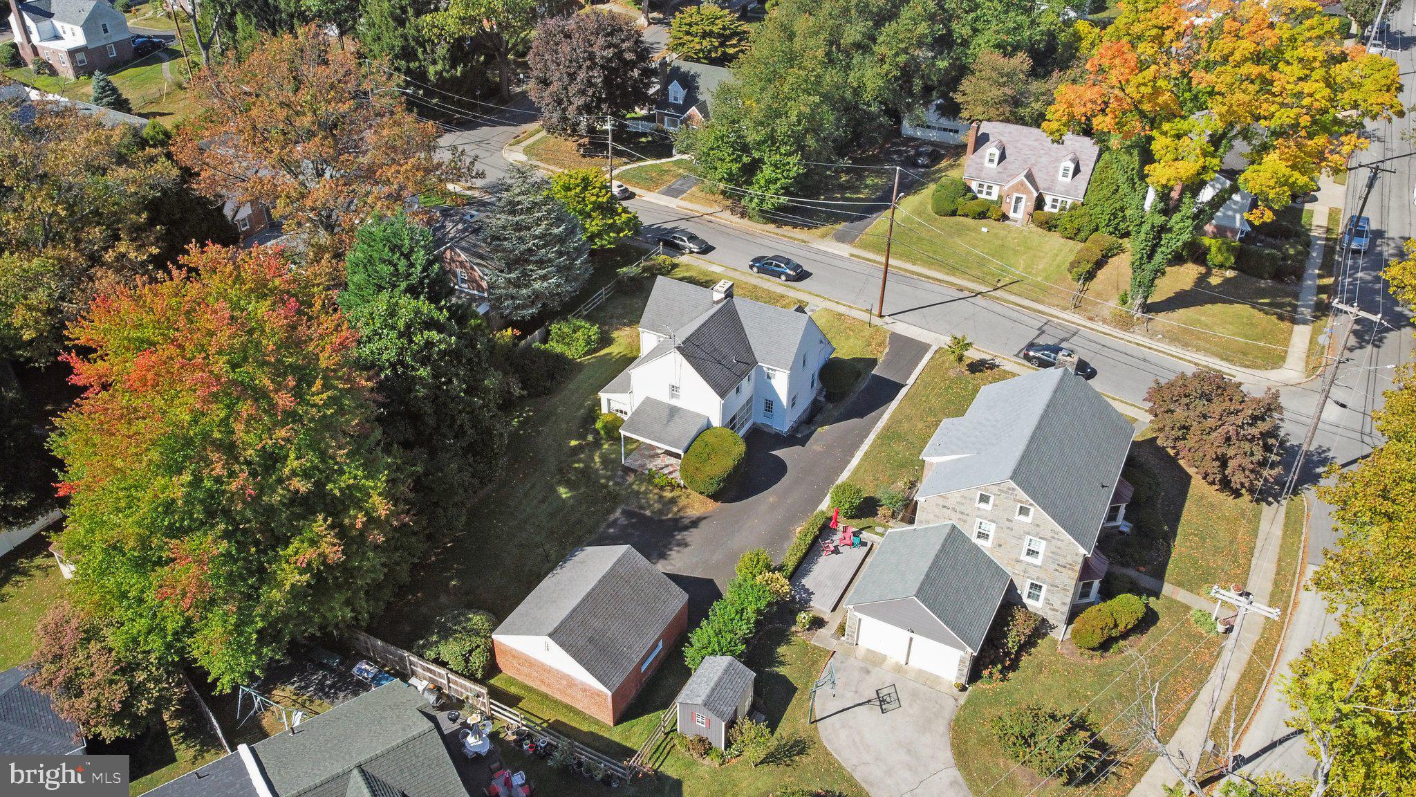 ROWLAND PARK - Residential