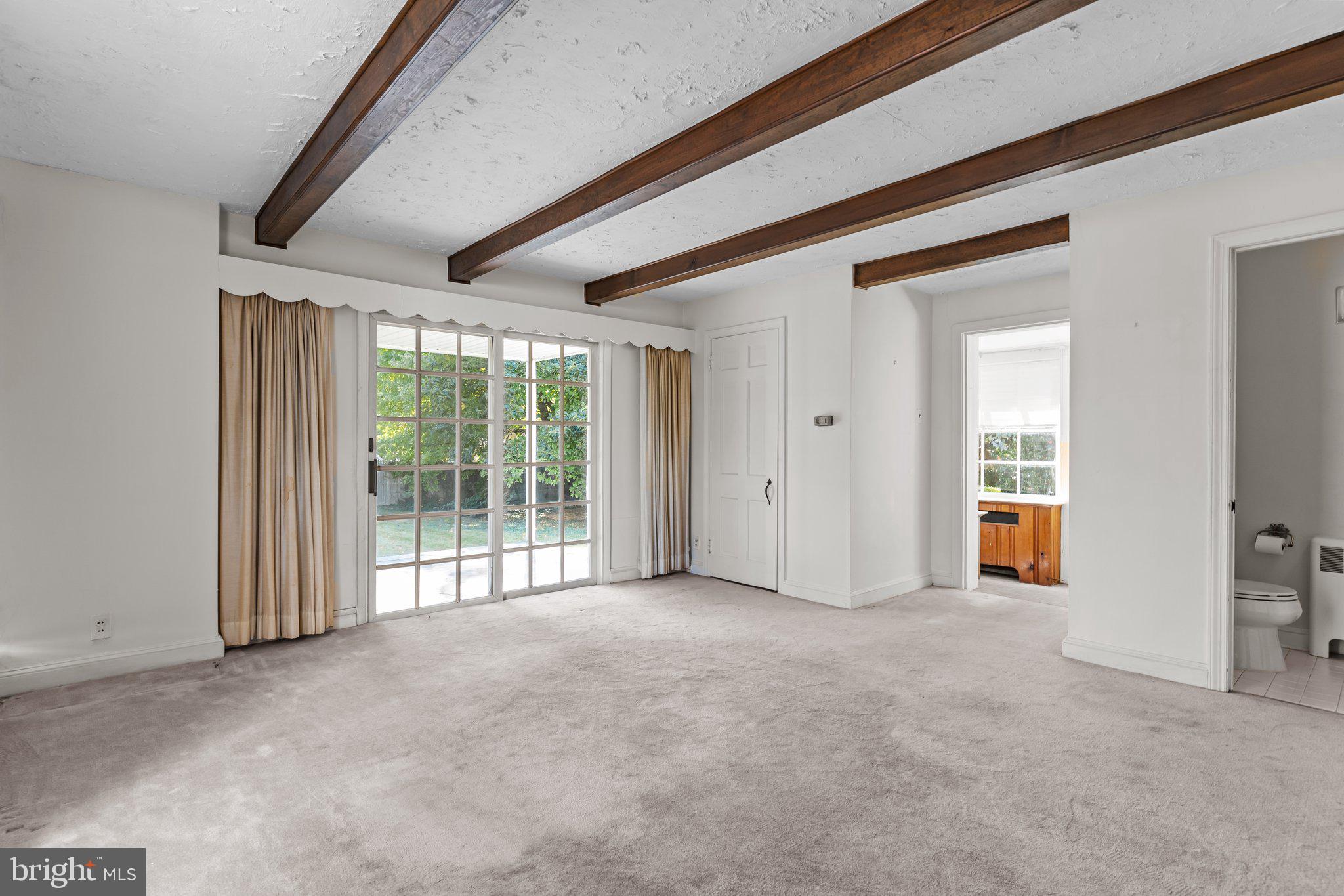 ROWLAND PARK - Residential