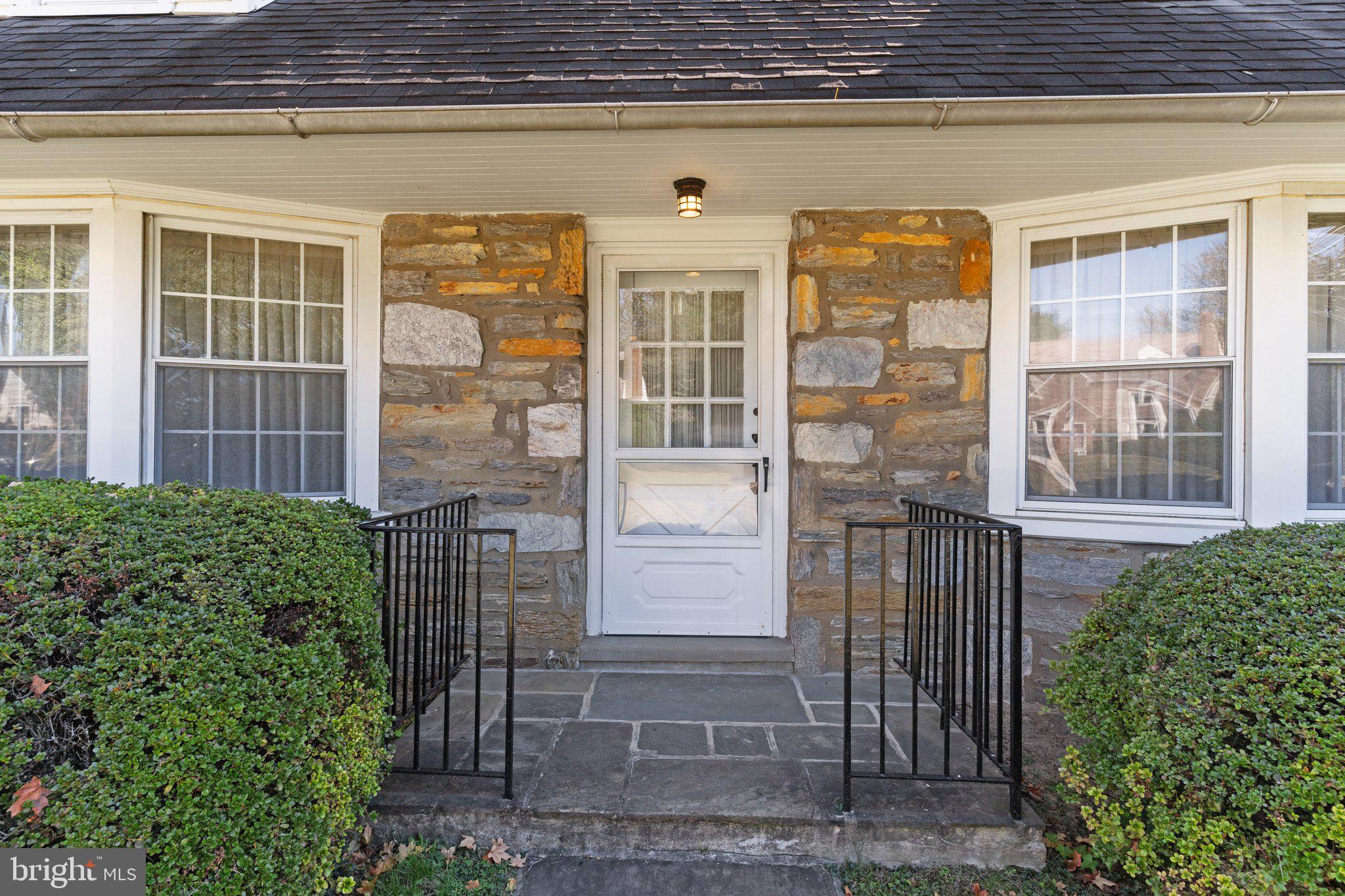 ROWLAND PARK - Residential