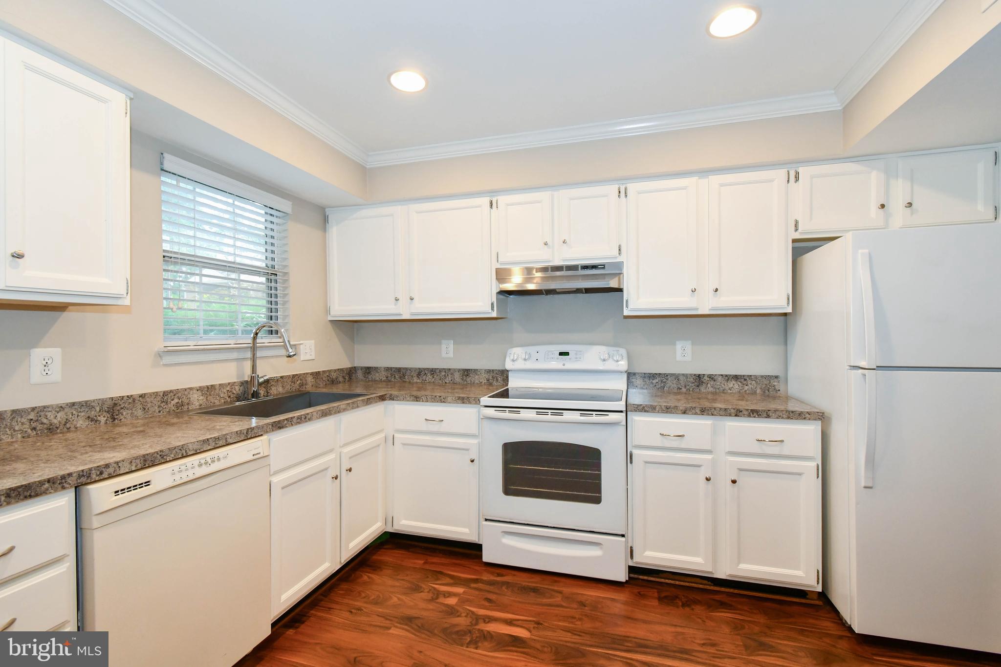 ROLLINGWOOD - Residential