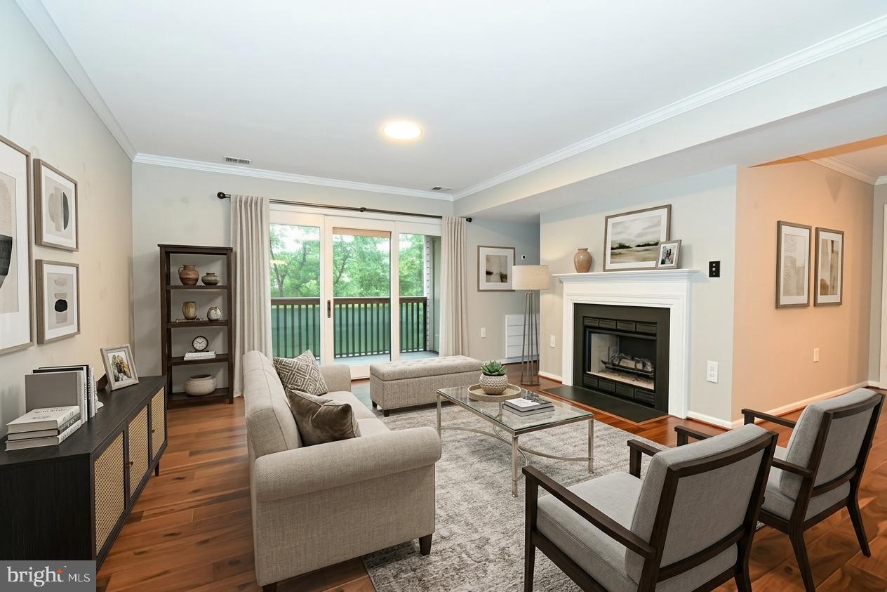 ROLLINGWOOD - Residential