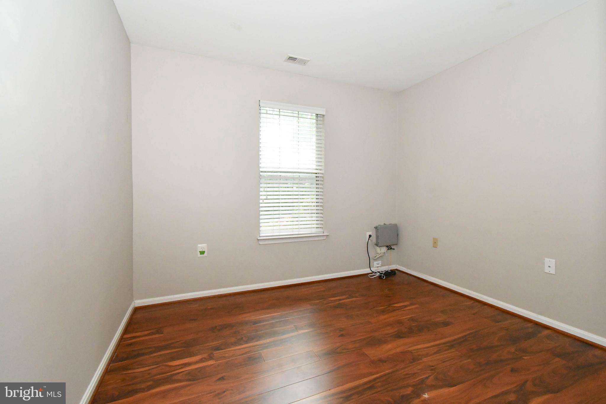 ROLLINGWOOD - Residential
