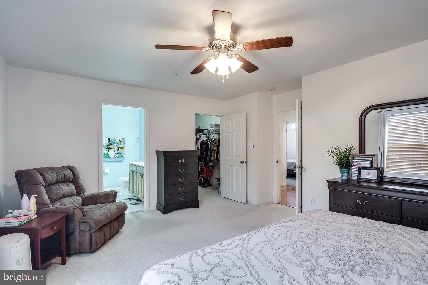 VILLAGES OF DORCHESTER - Residential Lease