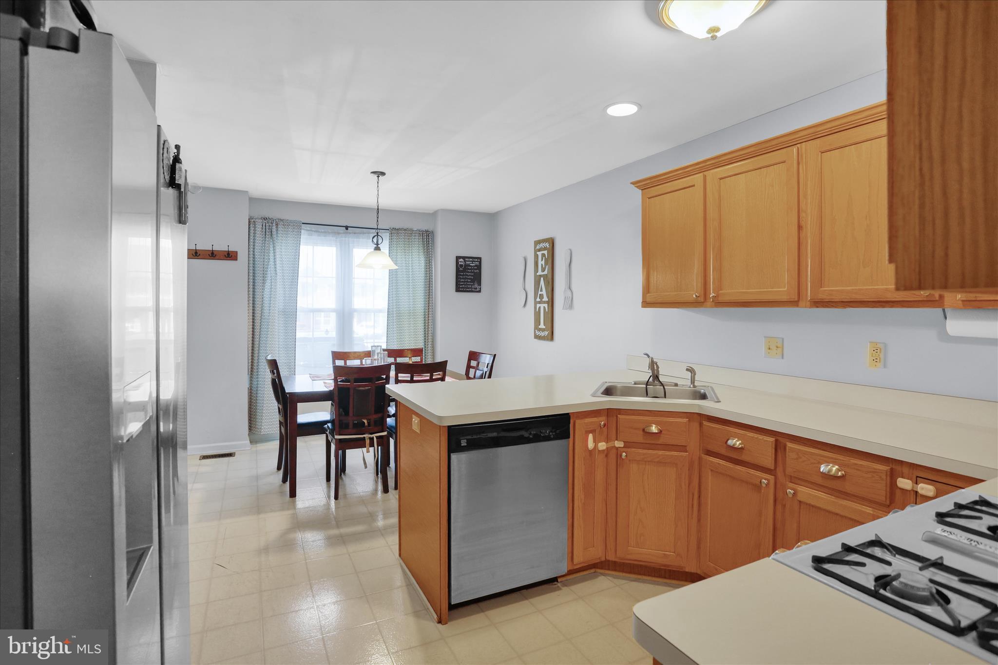 GOLDEN MANOR - Residential