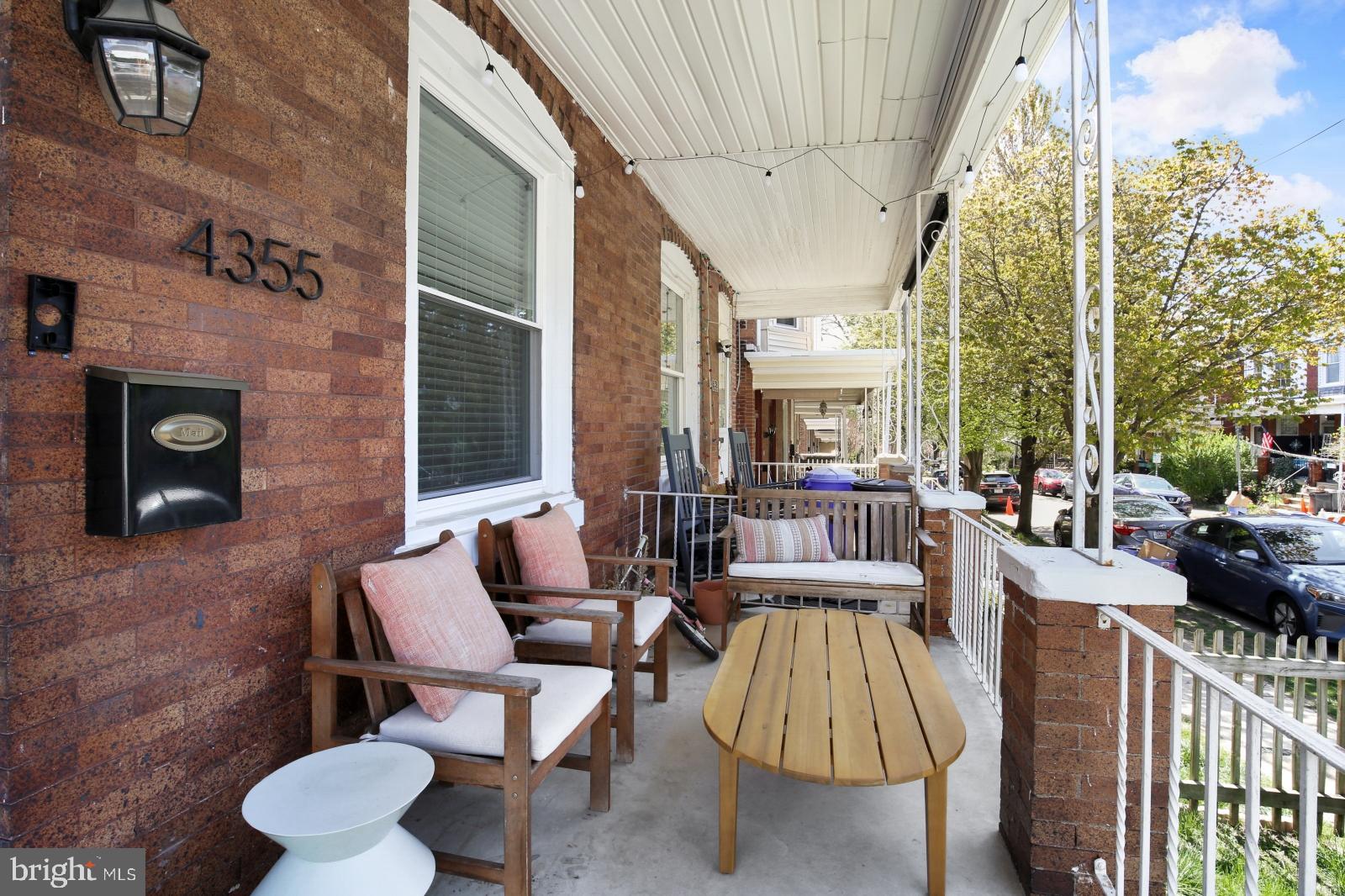 MANAYUNK - Residential Lease