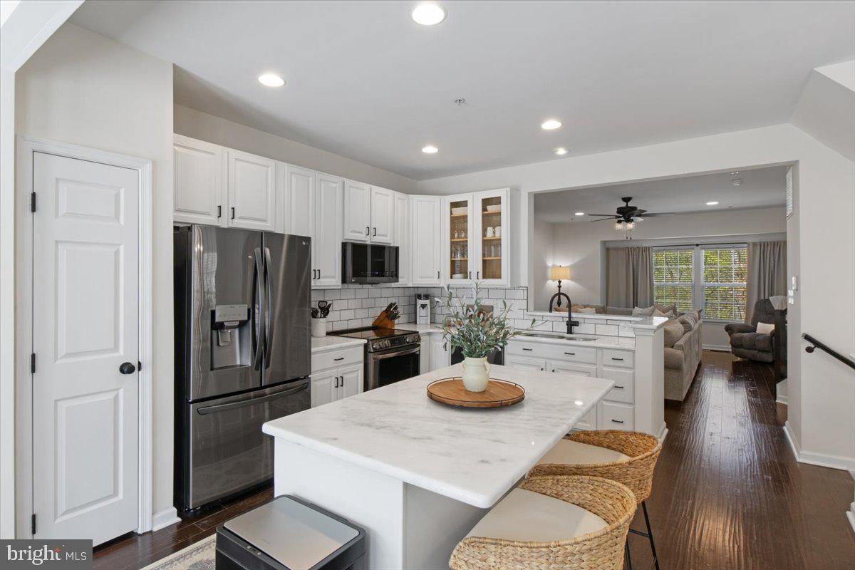 RICHFIELD STATION VILLAGE - Residential
