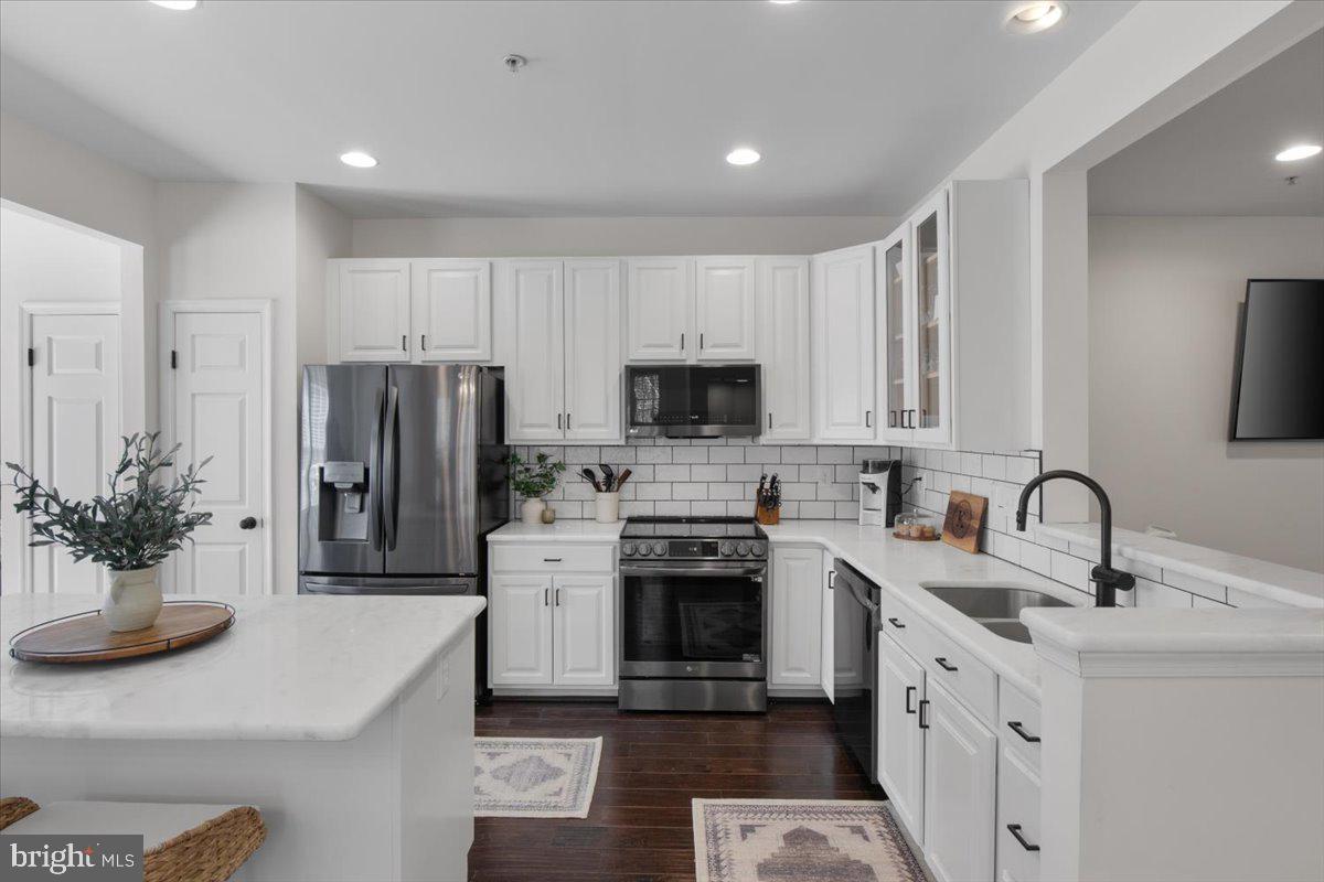 RICHFIELD STATION VILLAGE - Residential
