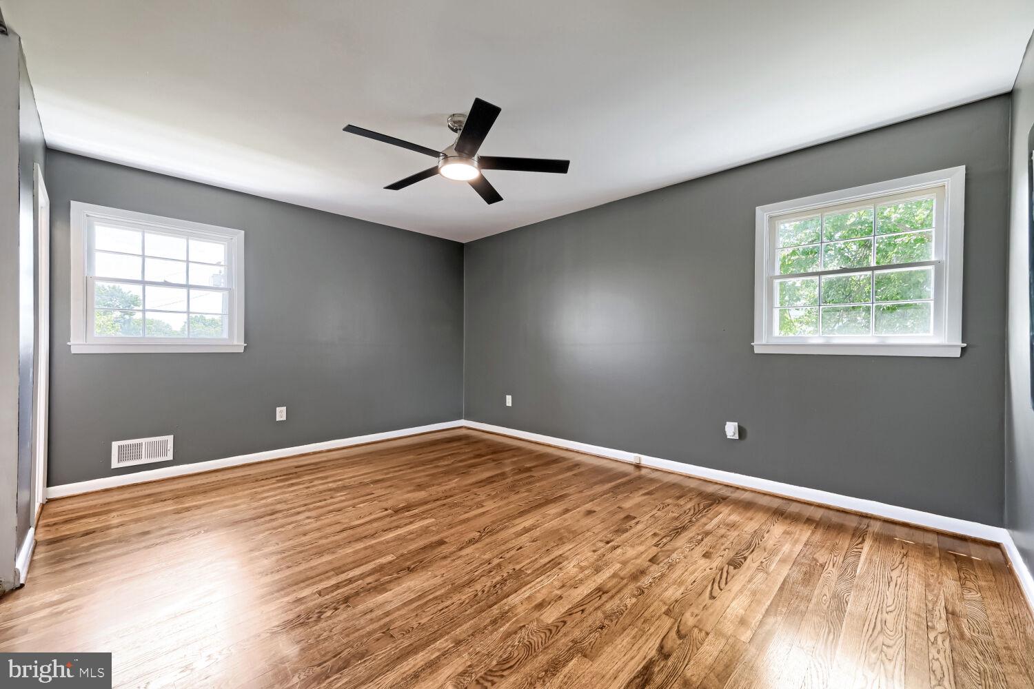 WESTVIEW PARK - Residential