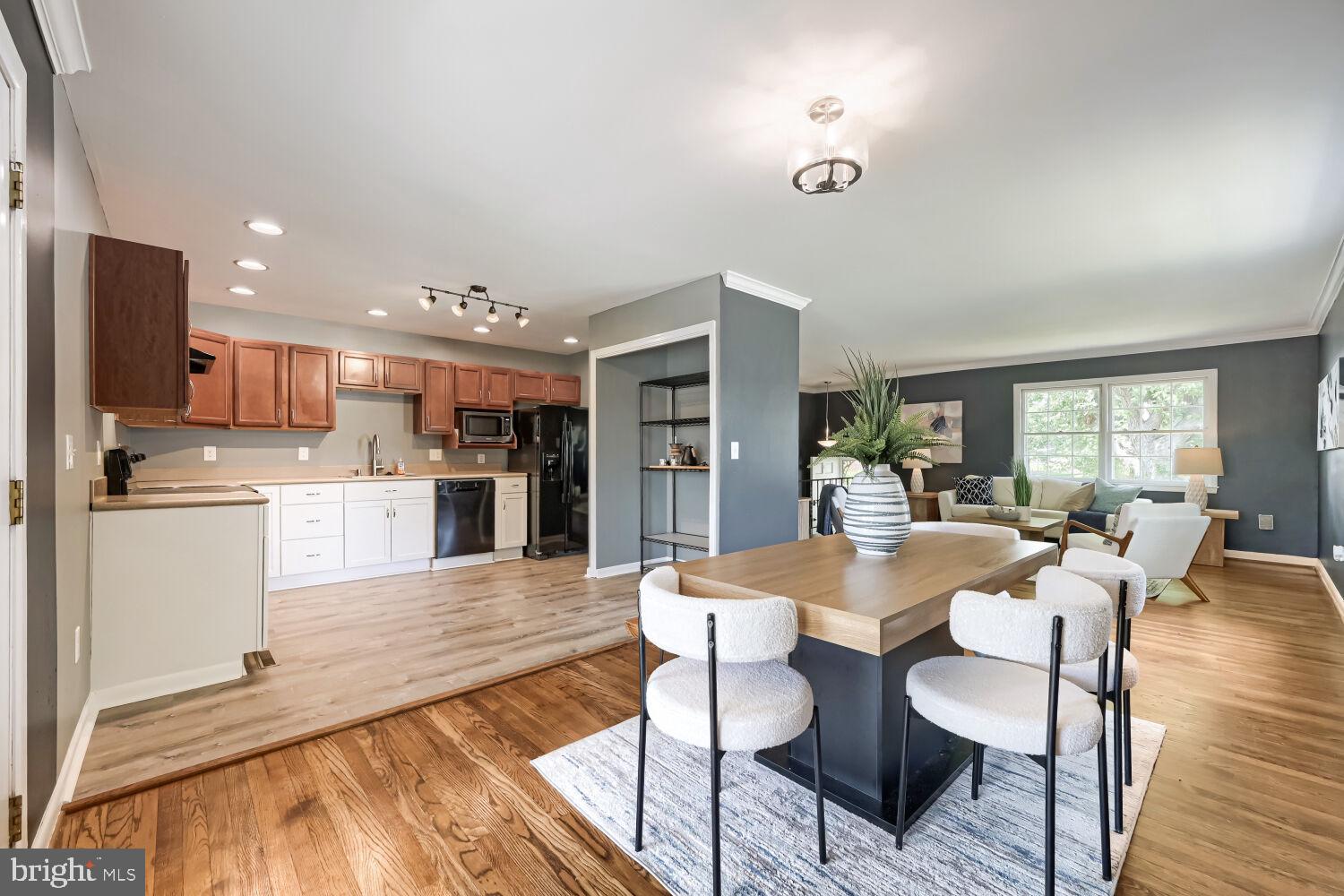 WESTVIEW PARK - Residential