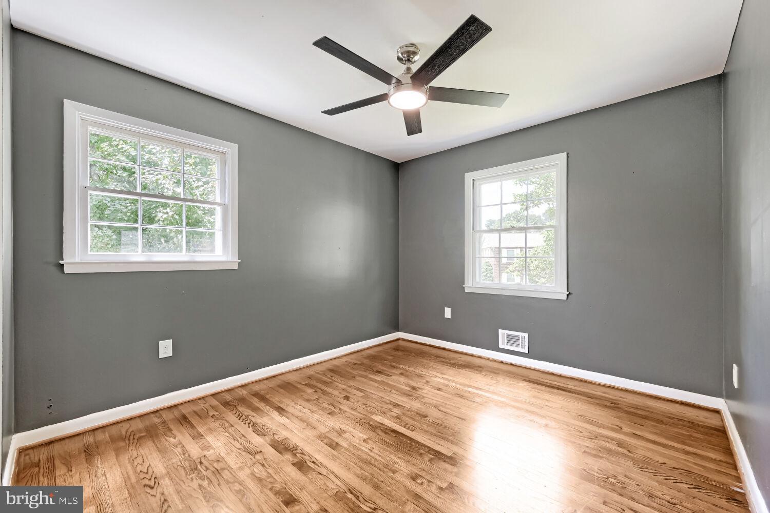 WESTVIEW PARK - Residential