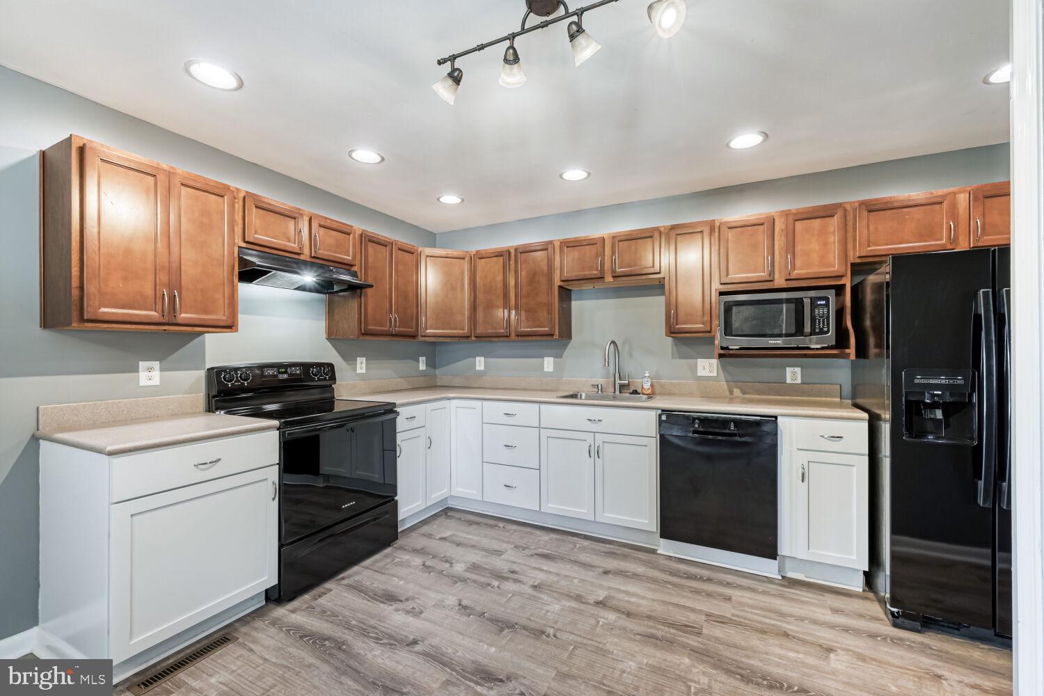 WESTVIEW PARK - Residential