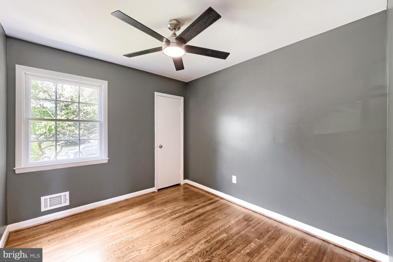 WESTVIEW PARK - Residential