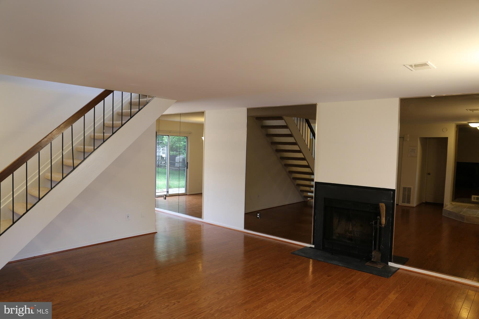 FRANKLIN FARM - Residential Lease