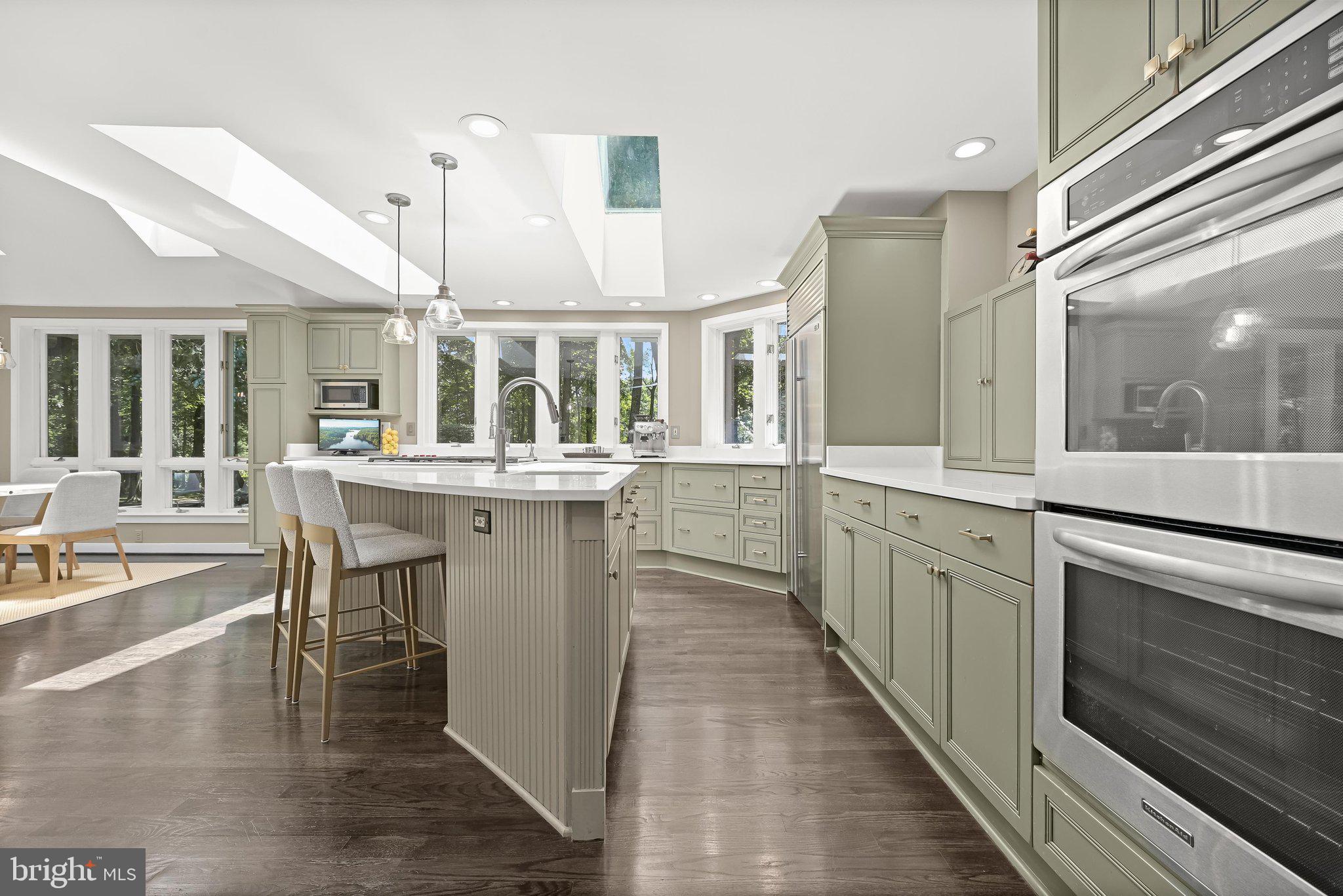 WATERFORD - Residential