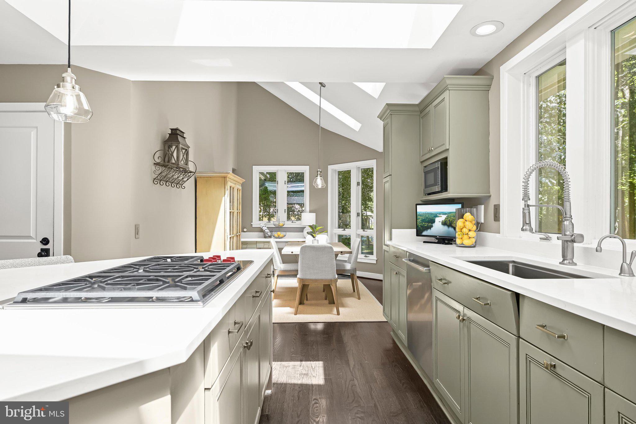 WATERFORD - Residential
