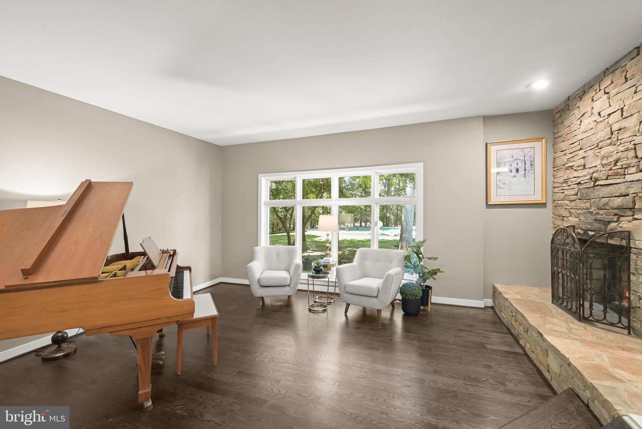 WATERFORD - Residential
