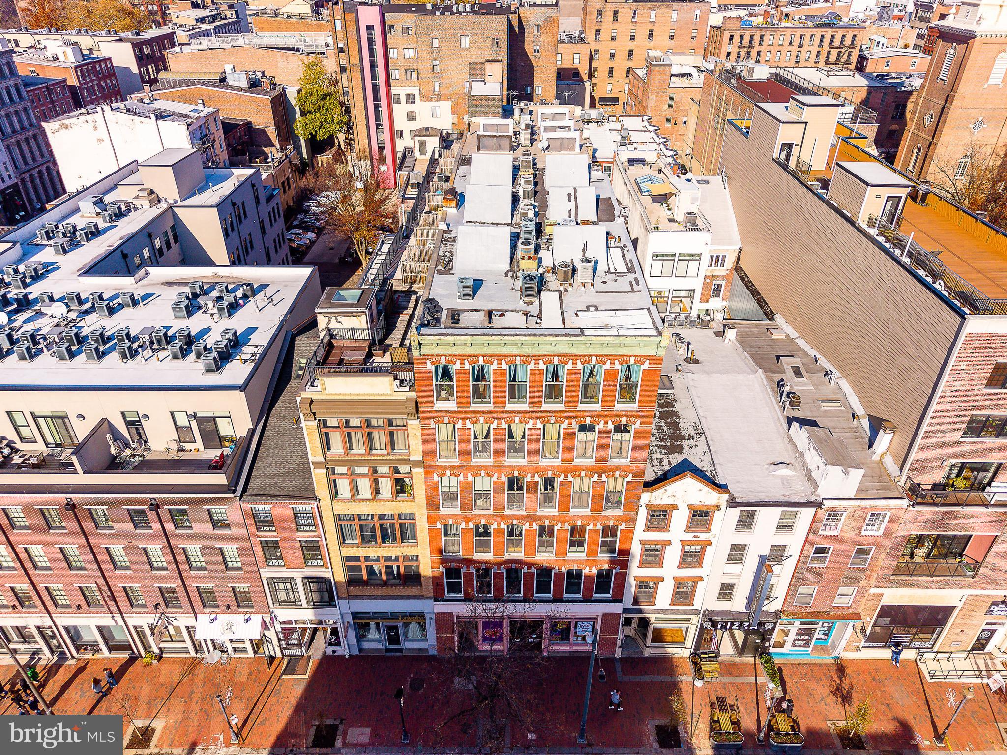 OLD CITY - Commercial Sale