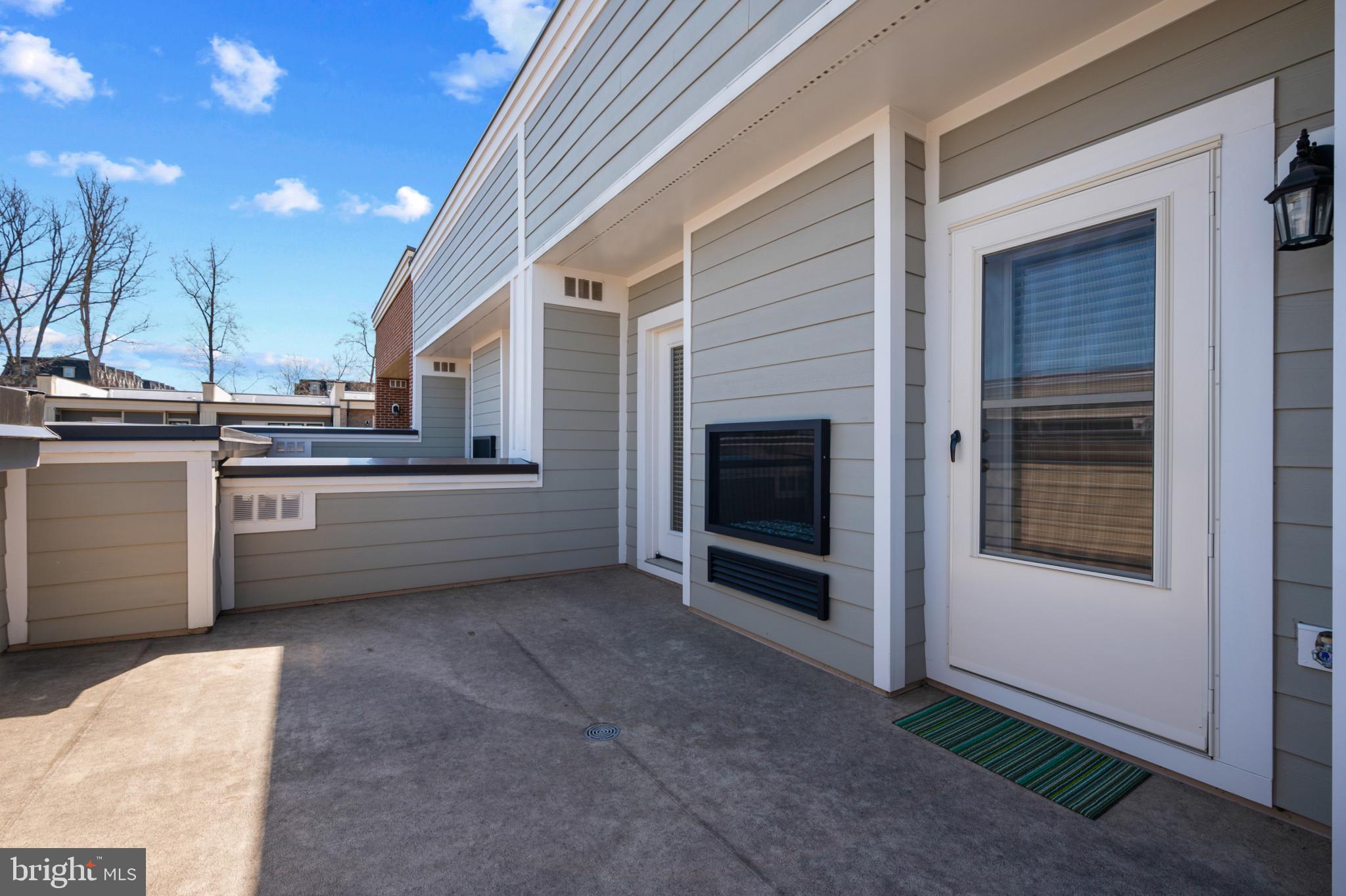 POTOMAC OVERLOOK AT NATIONAL HARBOR - Residential