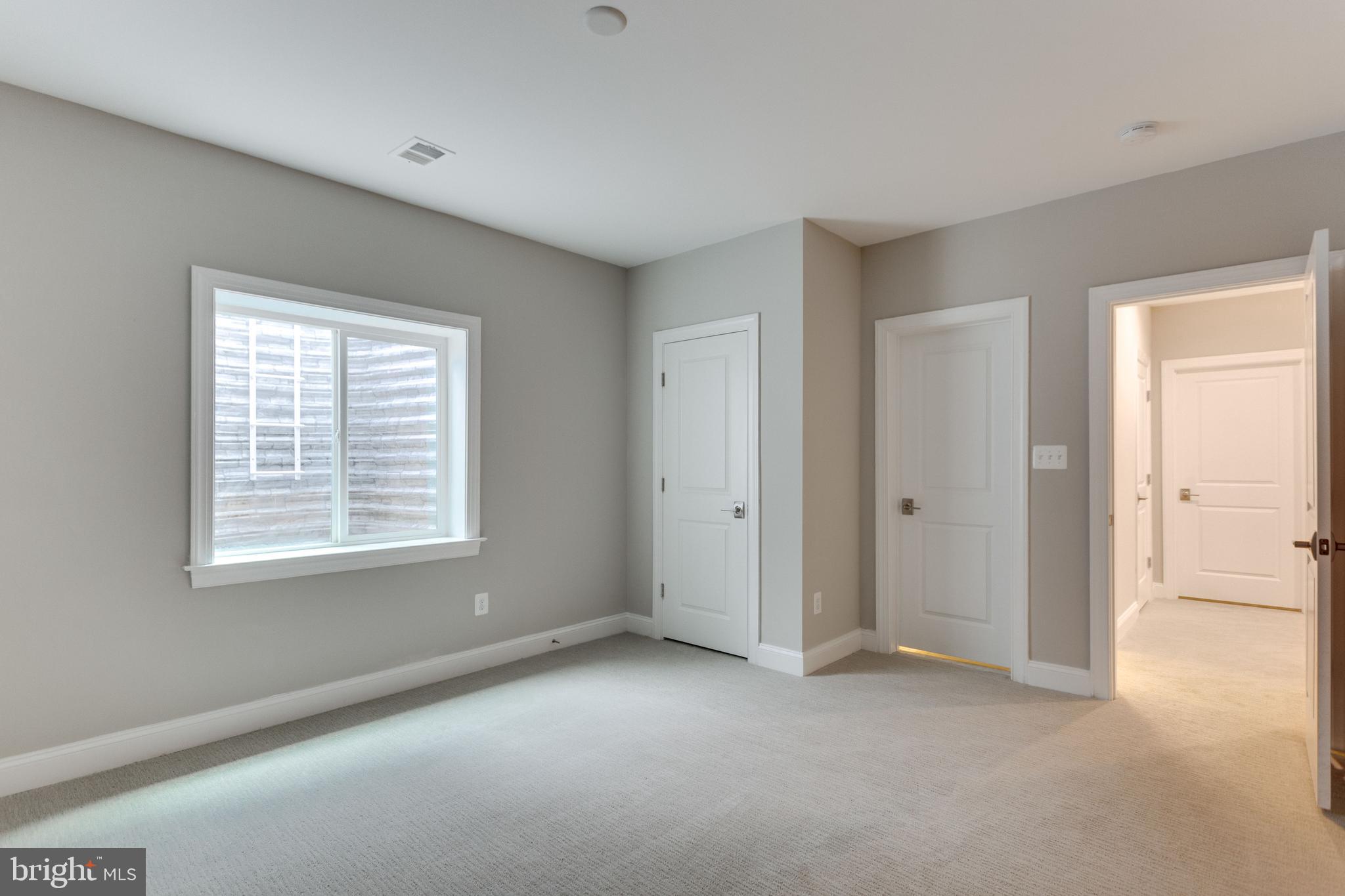 LIVINGSTON HEIGHTS - Residential