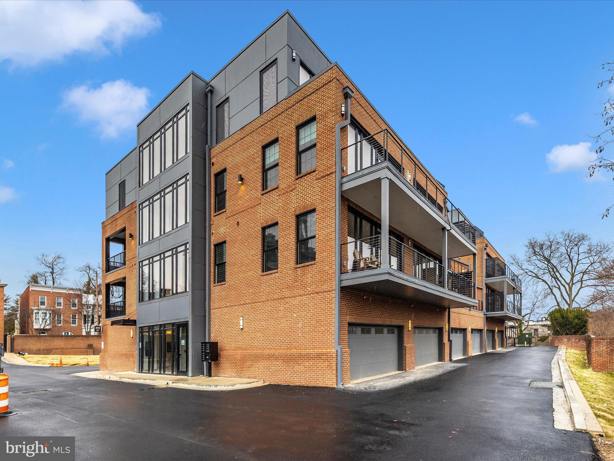 DOWNTOWN FREDERICK - Residential