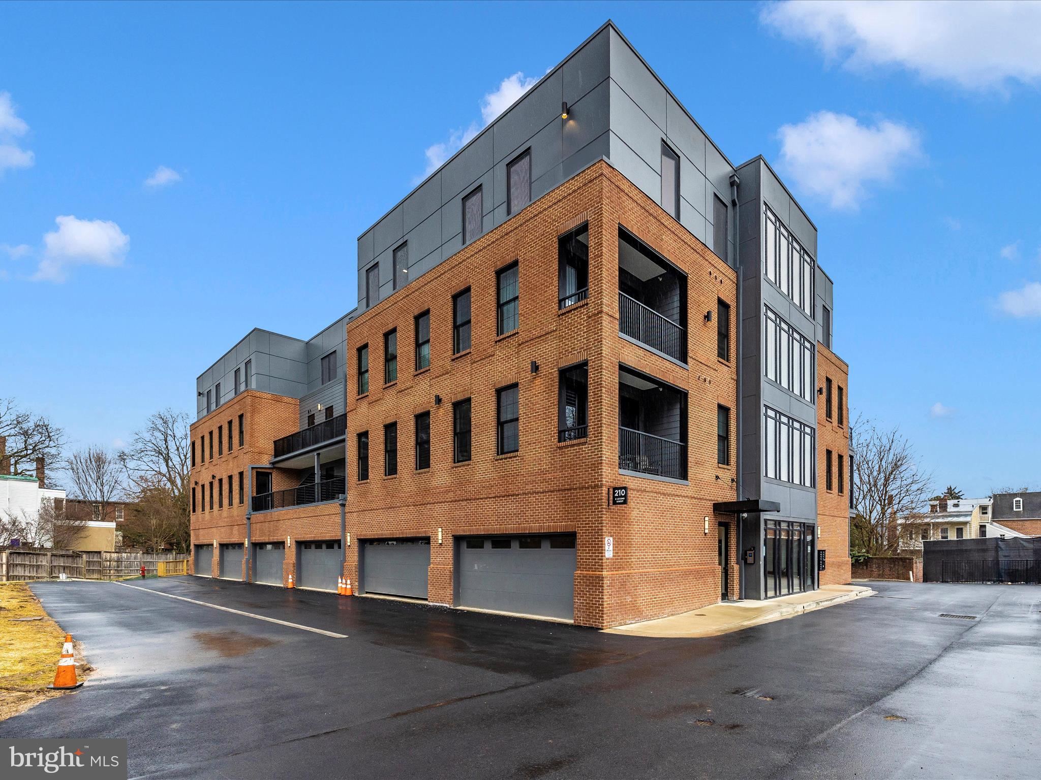 DOWNTOWN FREDERICK - Residential