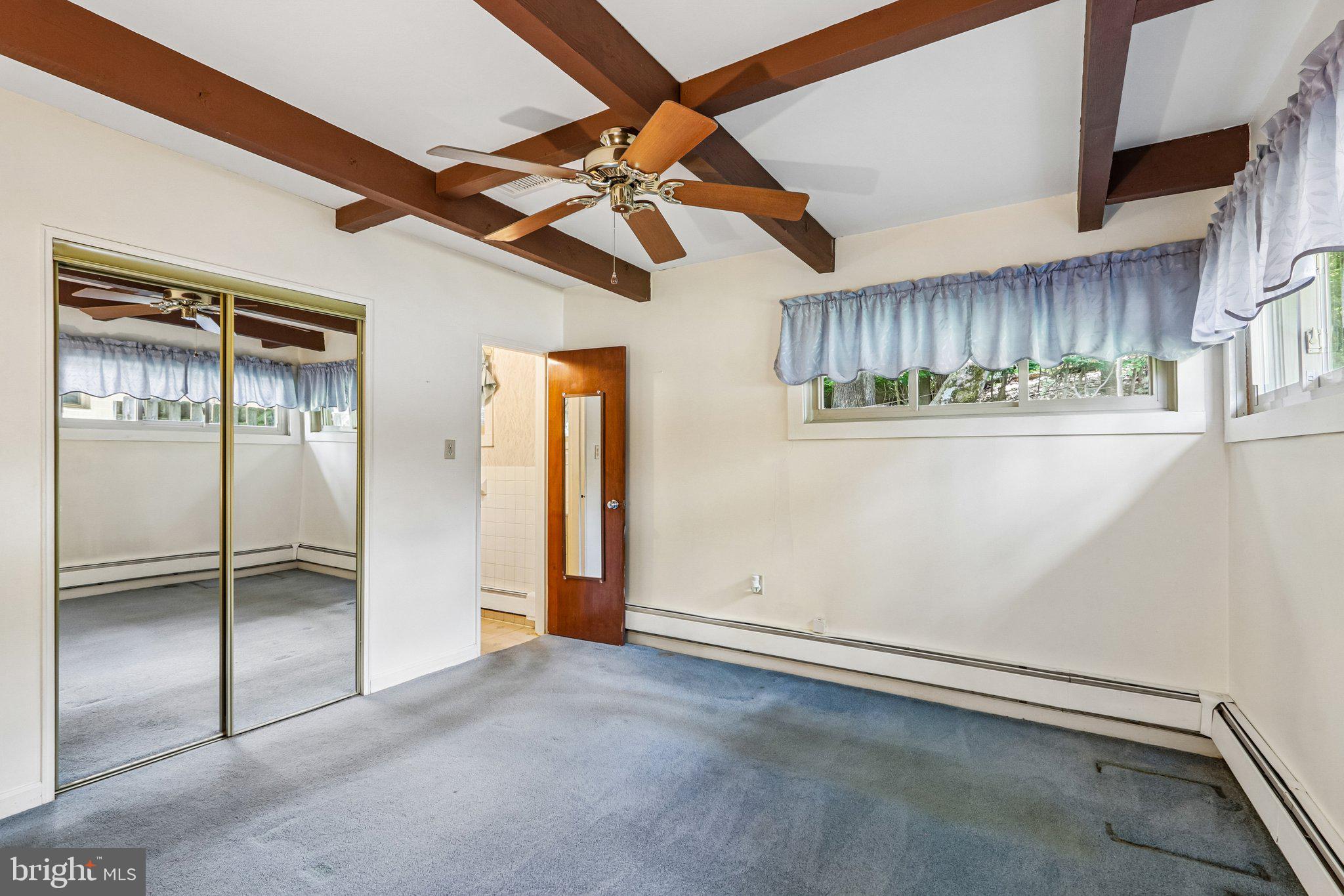 ROBERTS PARK - Residential