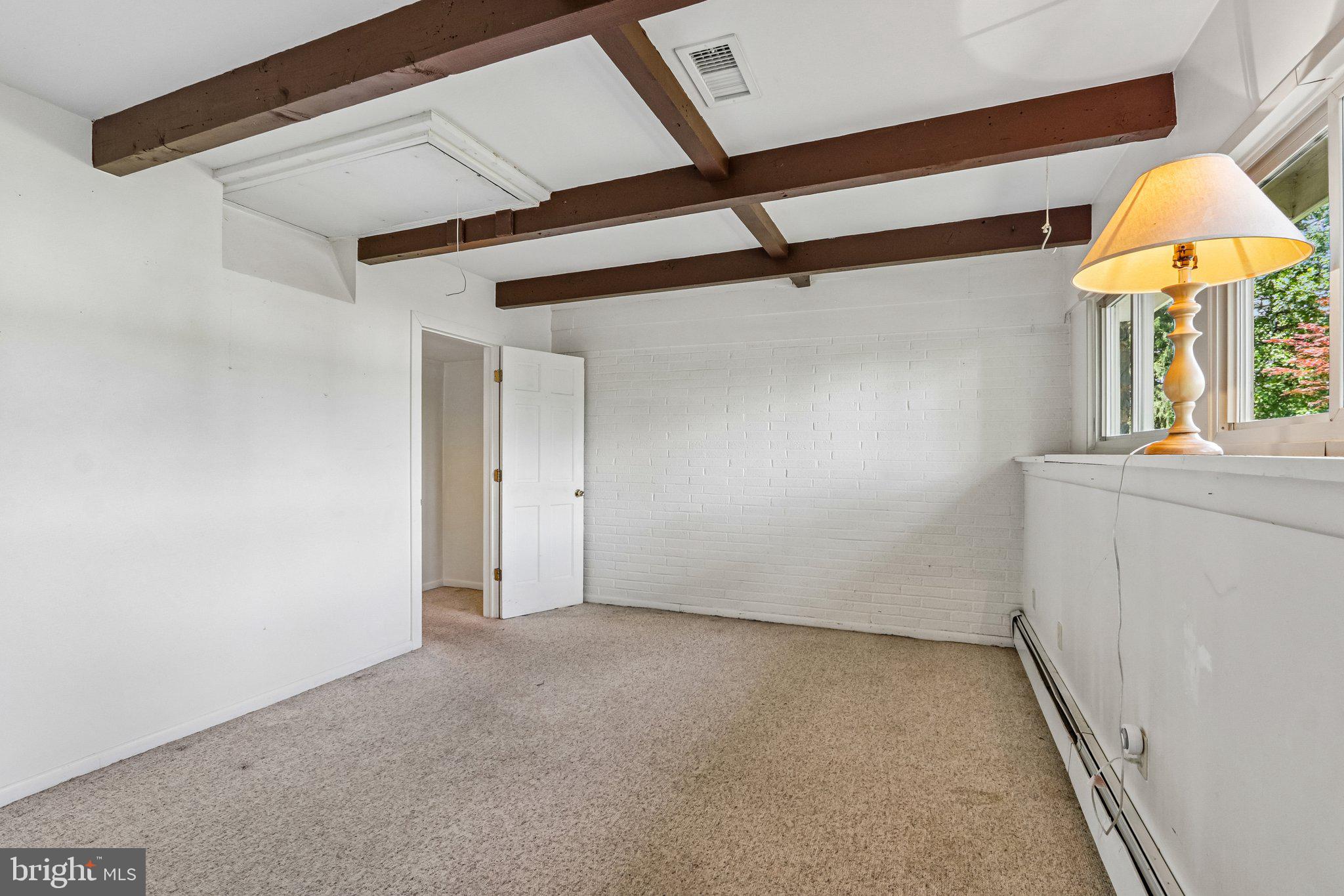ROBERTS PARK - Residential