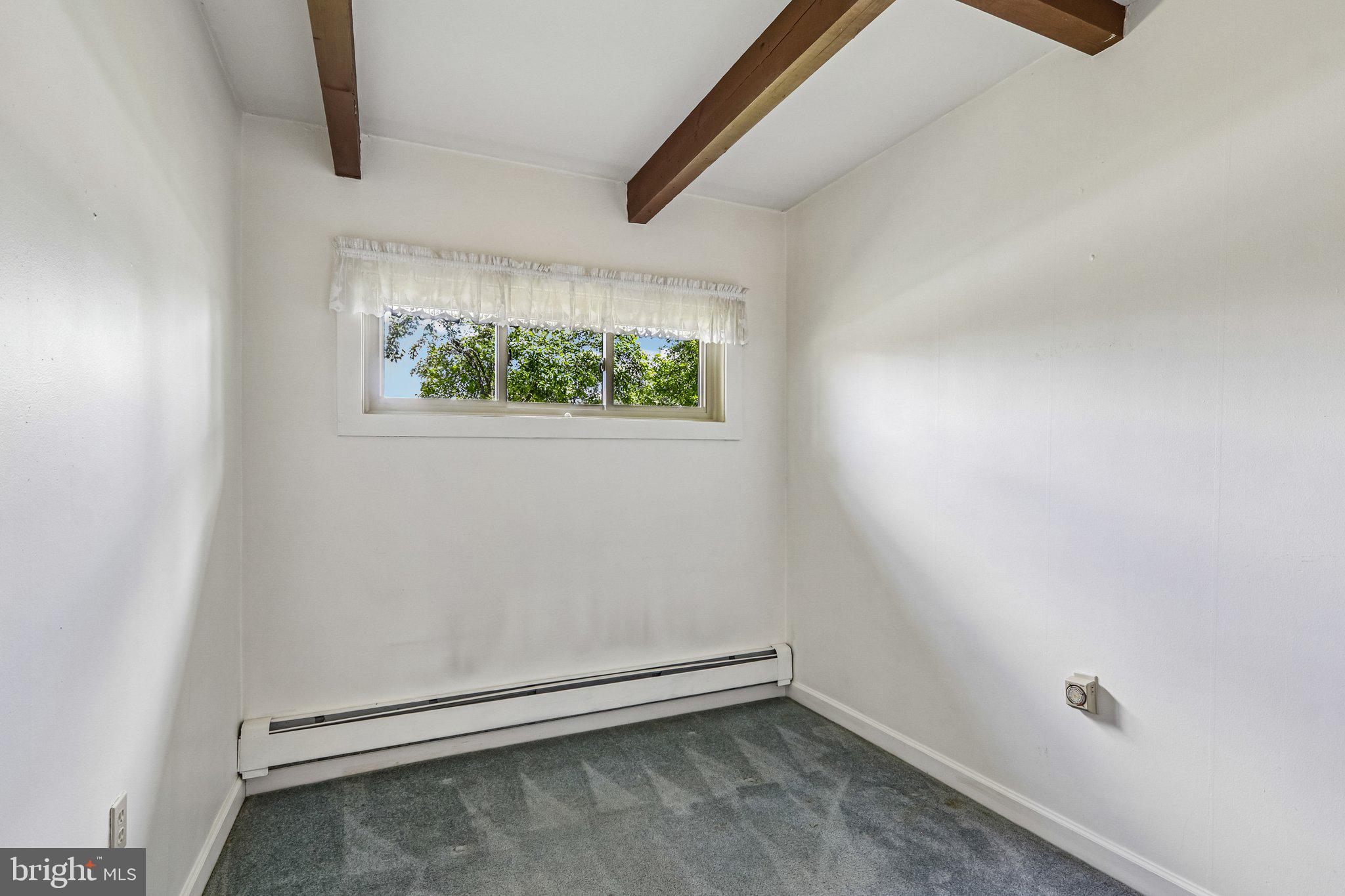 ROBERTS PARK - Residential