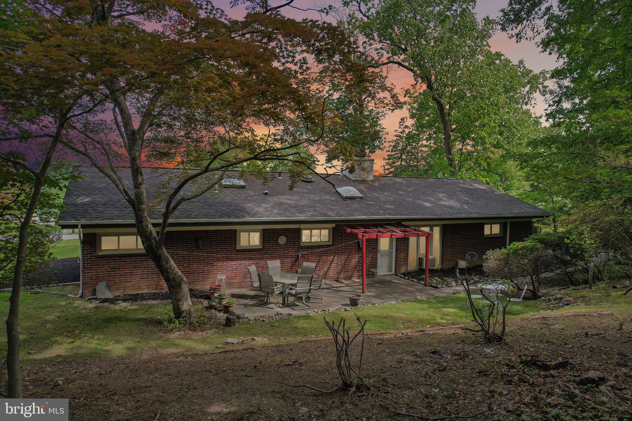 ROBERTS PARK - Residential