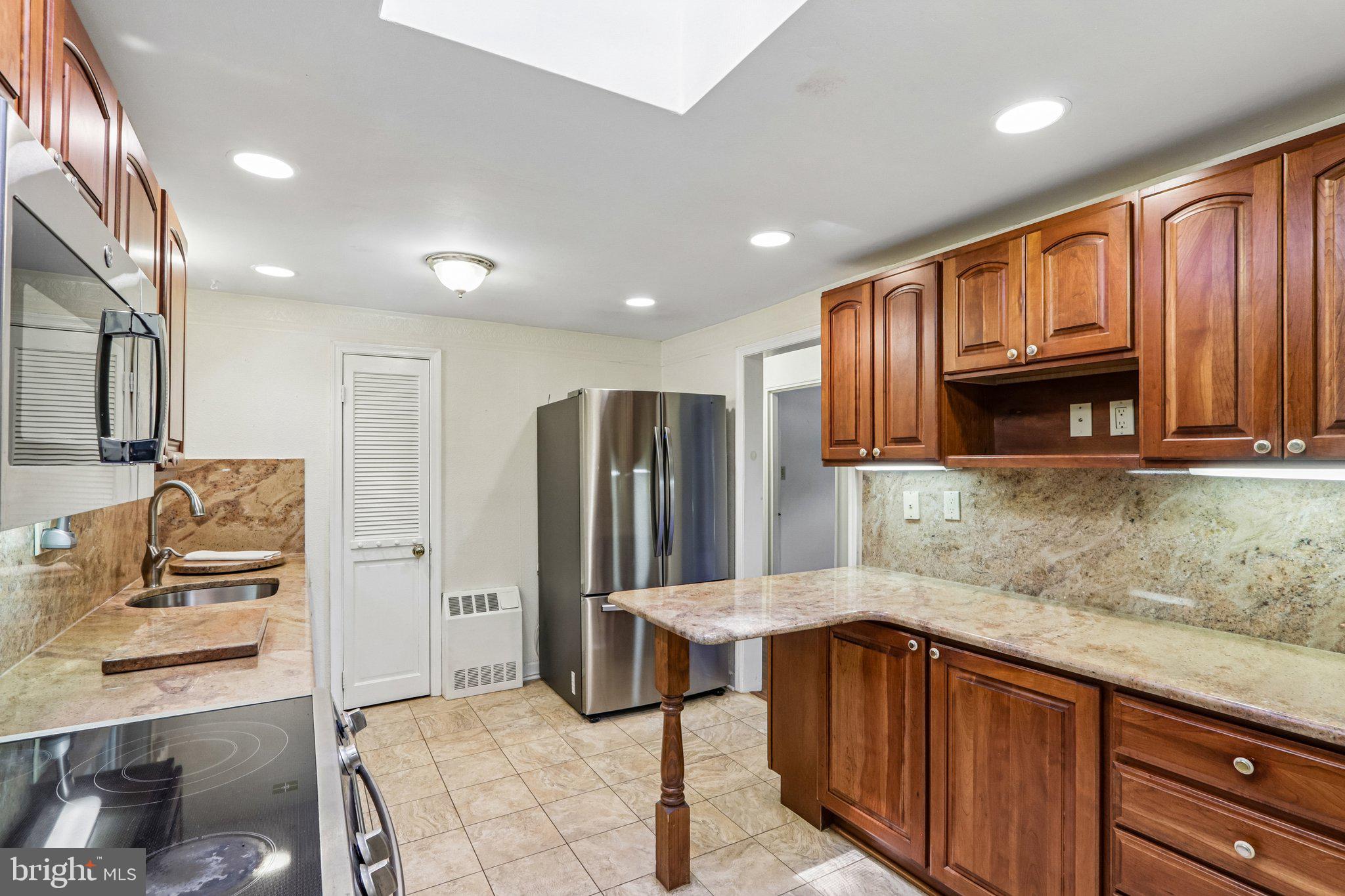 ROBERTS PARK - Residential