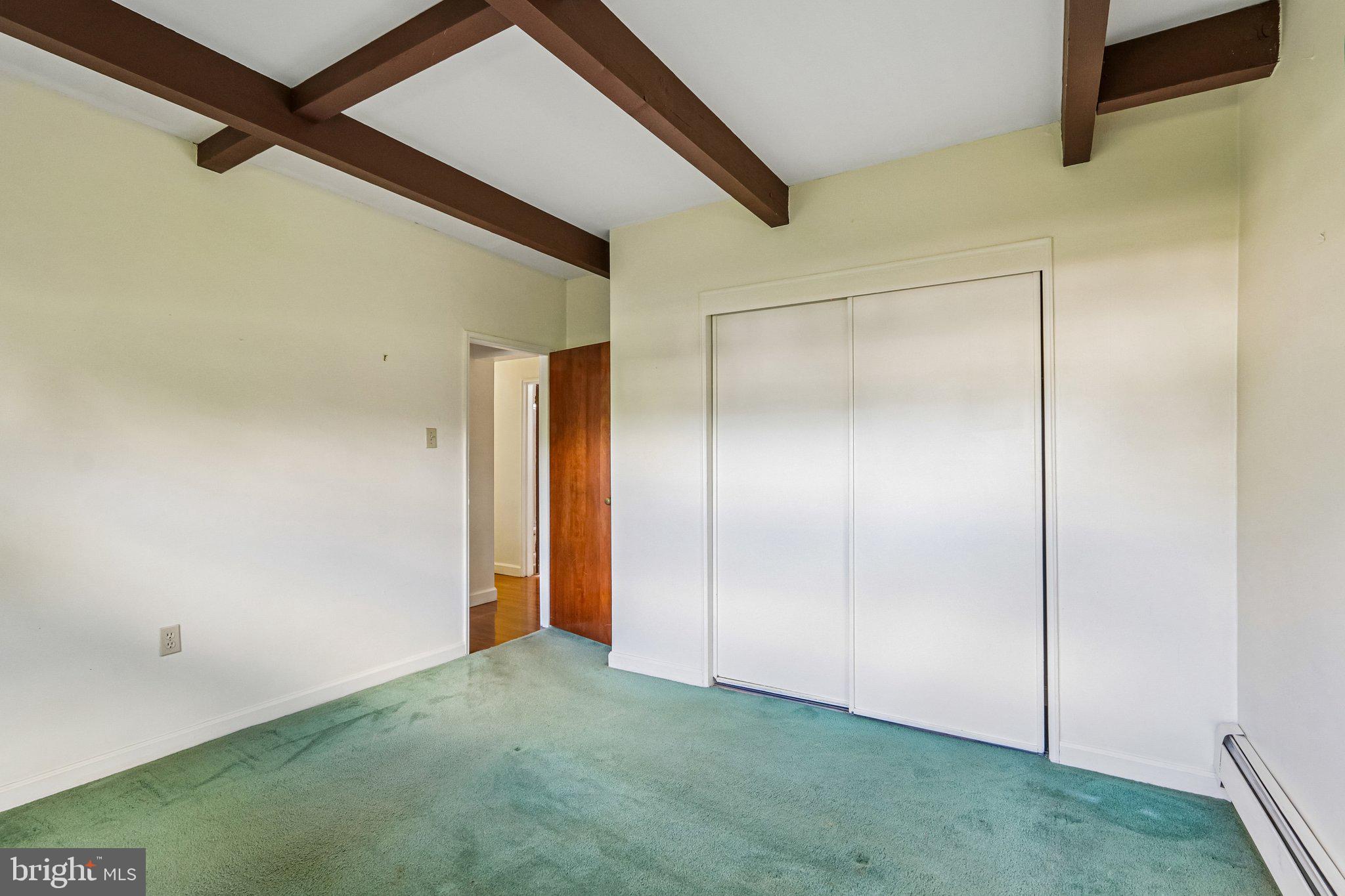 ROBERTS PARK - Residential