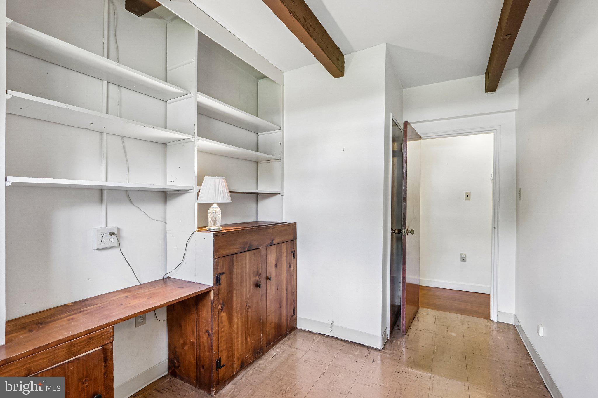 ROBERTS PARK - Residential